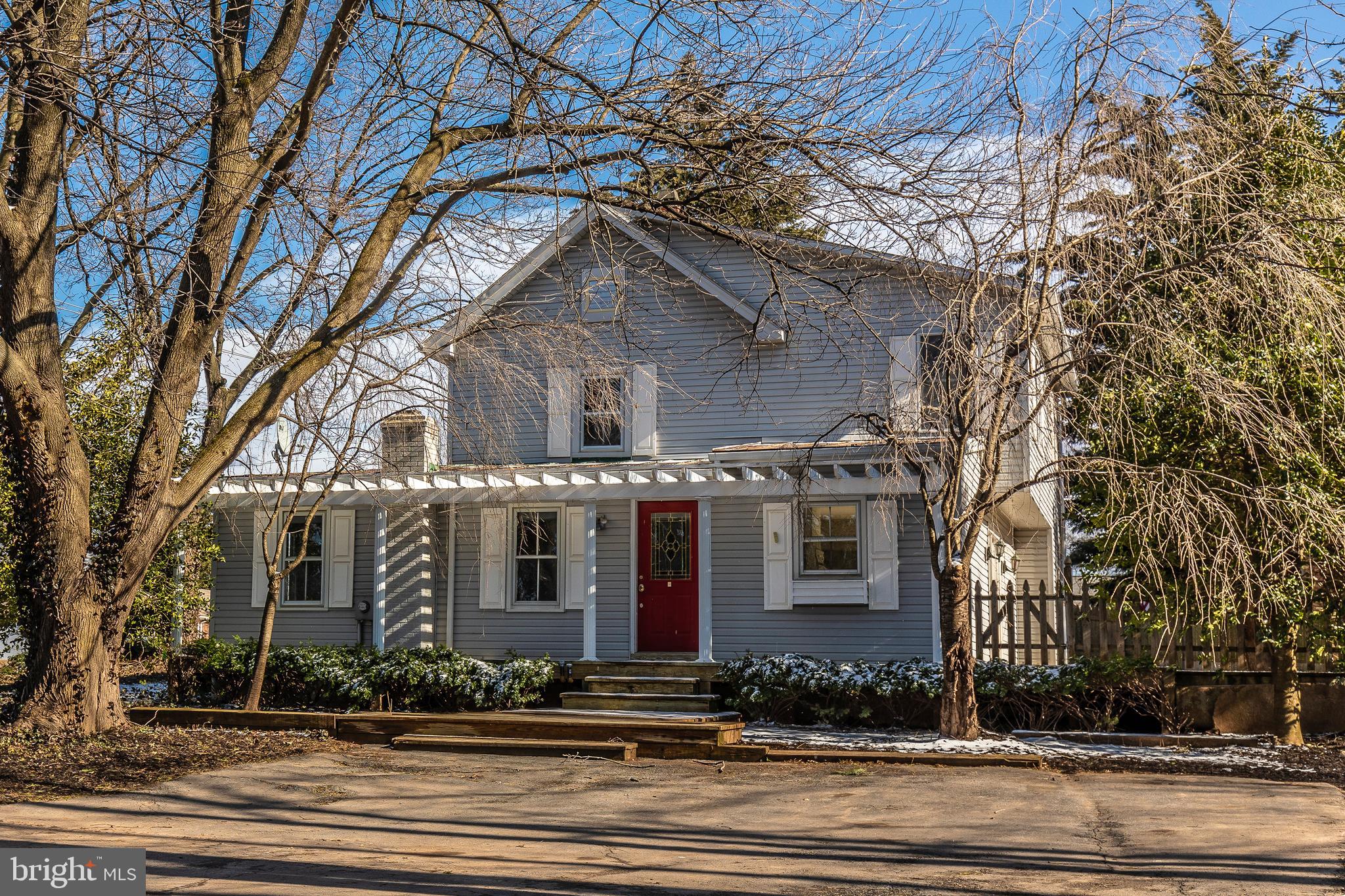 DAMASCUS OUTSIDE - Residential