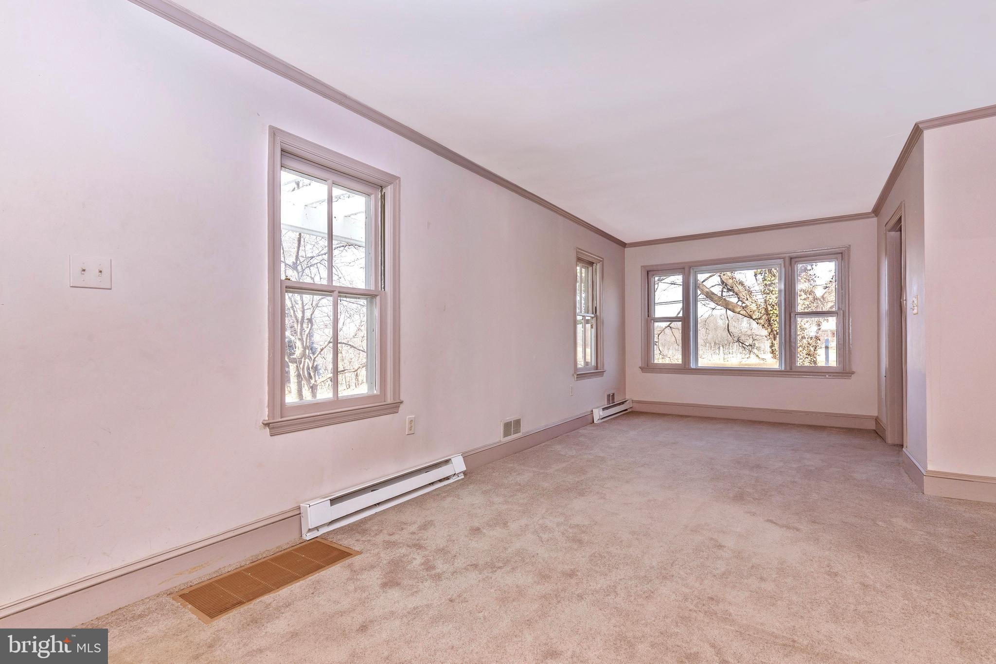 DAMASCUS OUTSIDE - Residential