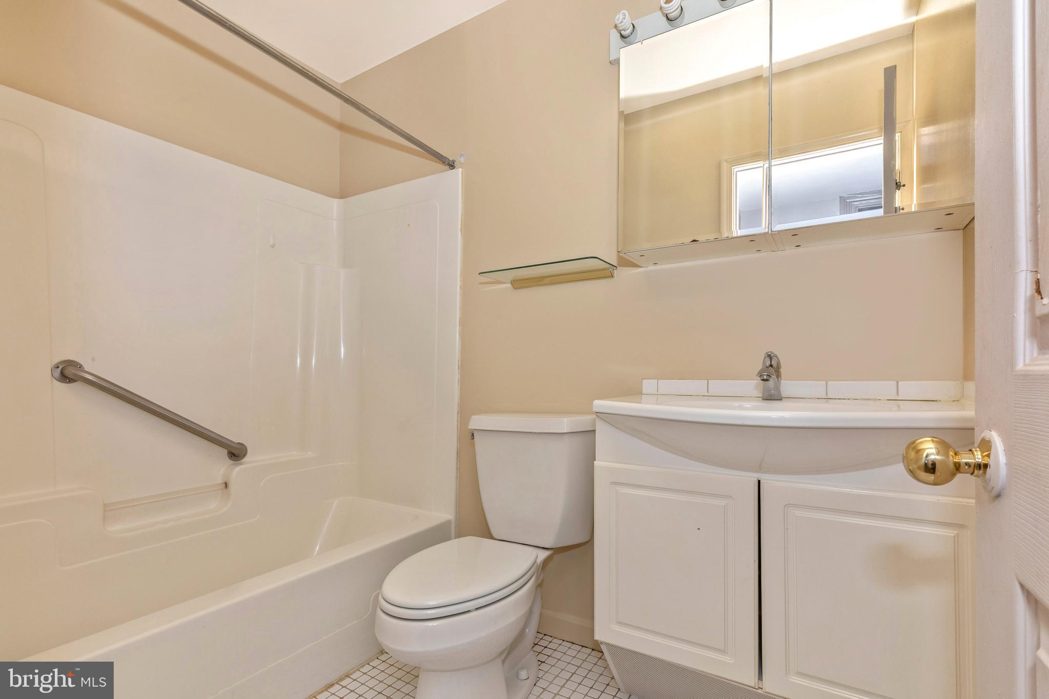 DAMASCUS OUTSIDE - Residential