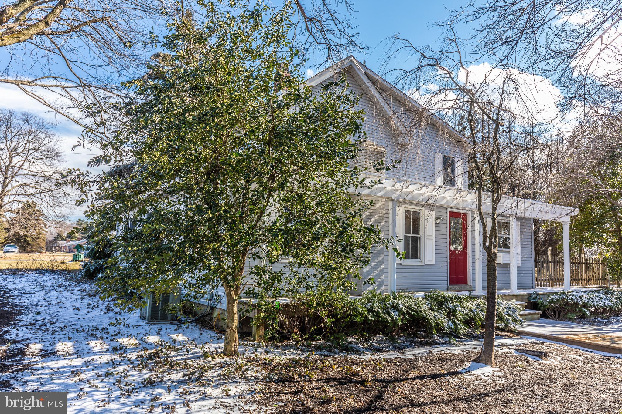 DAMASCUS OUTSIDE - Residential