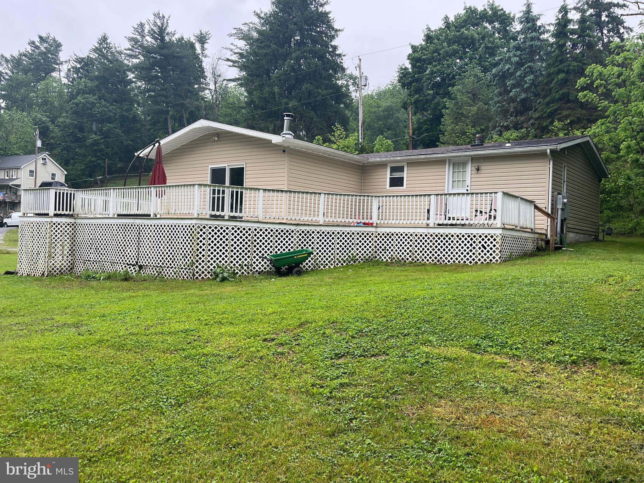 61 ARGYLE AVENUE