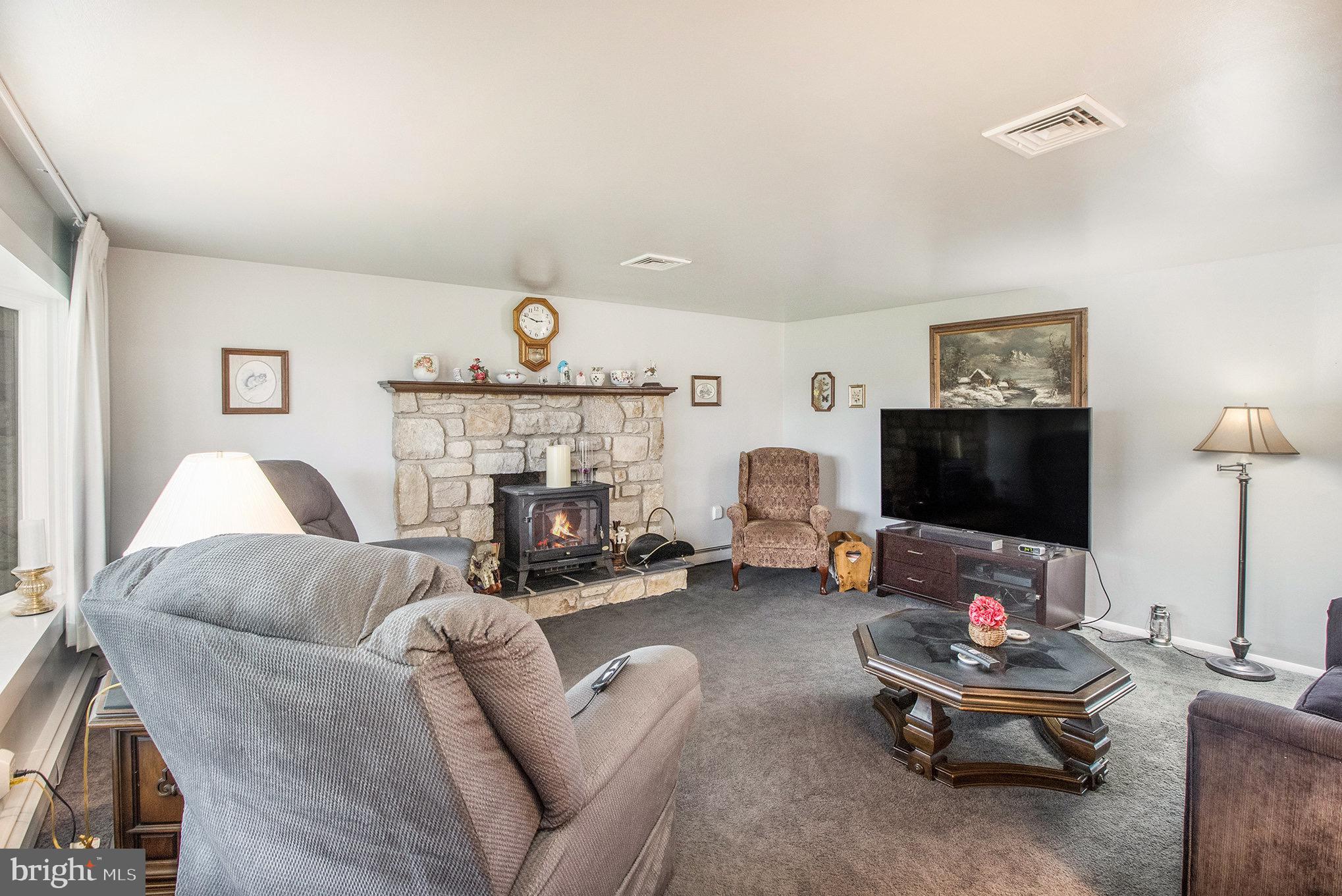 447 ALLENTOWN ROAD