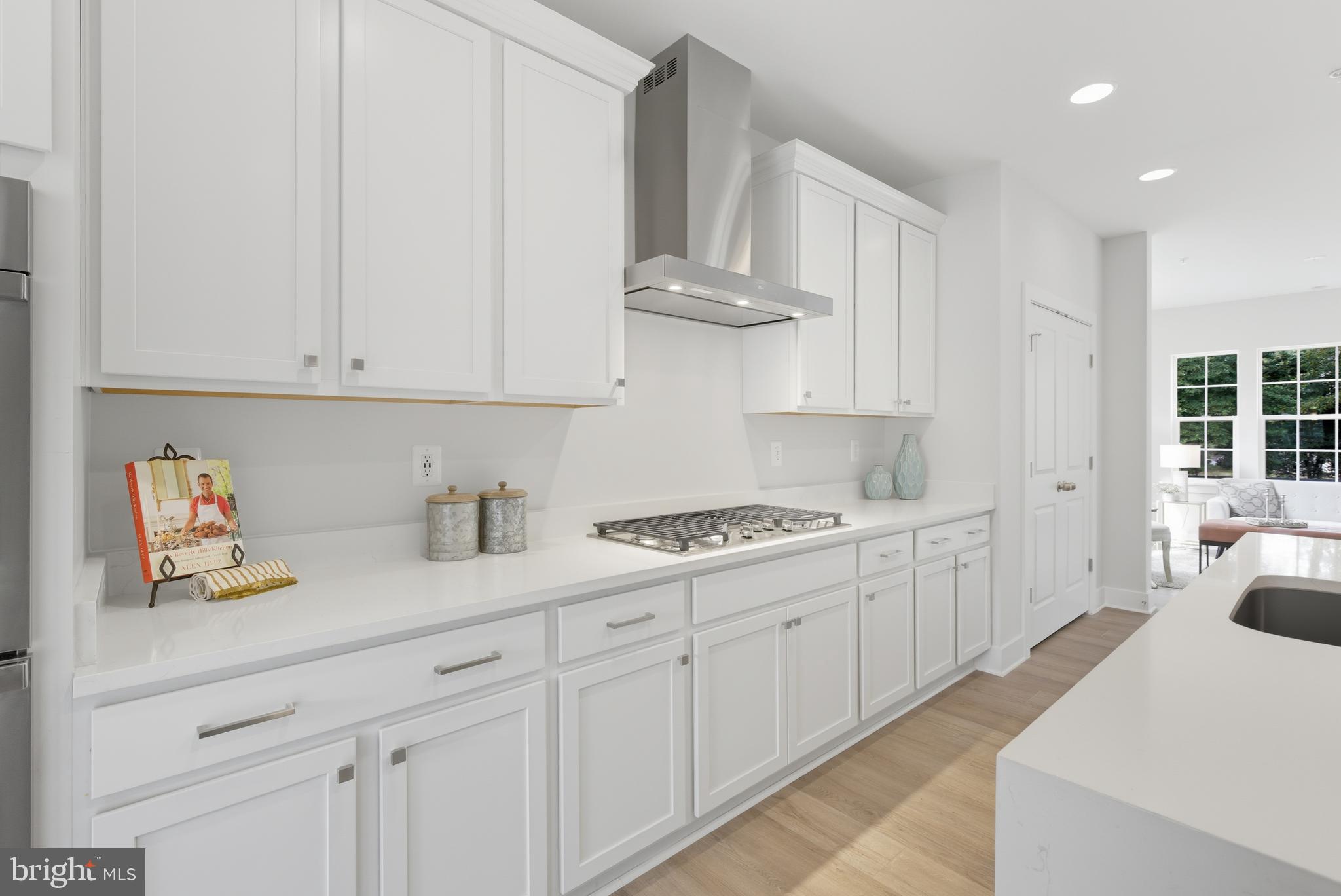 WASHINGTON GROVE - Residential