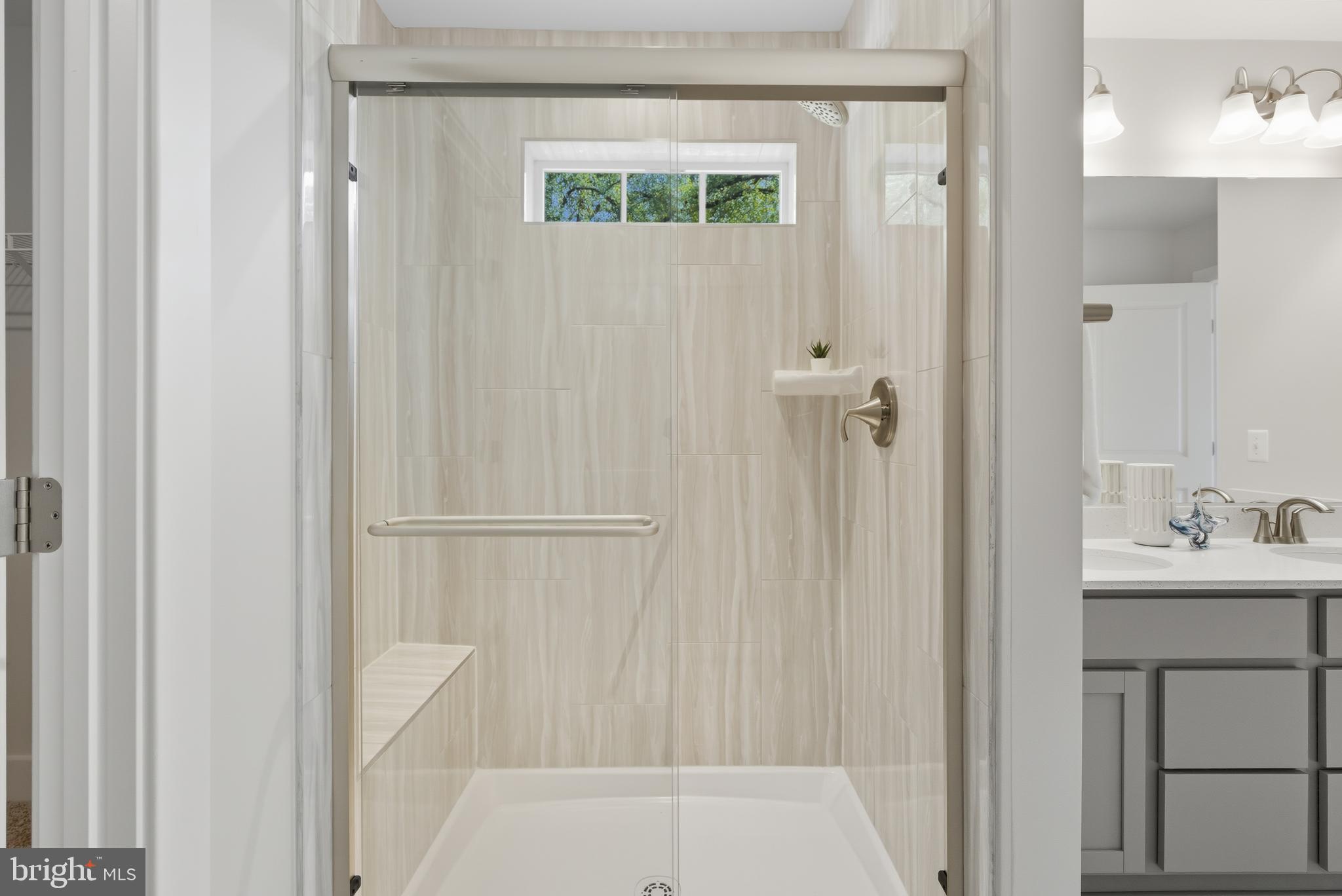 WASHINGTON GROVE - Residential