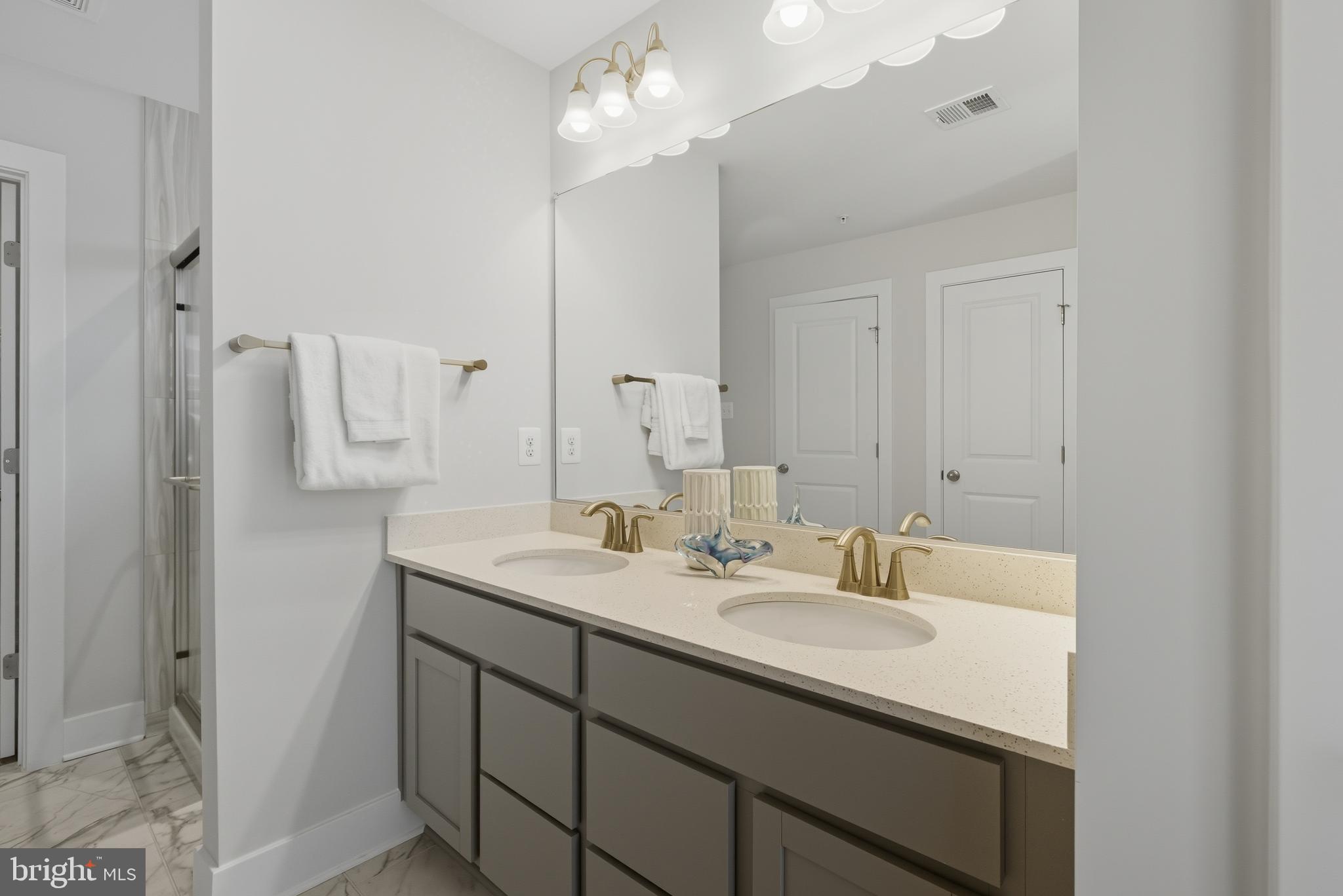 WASHINGTON GROVE - Residential