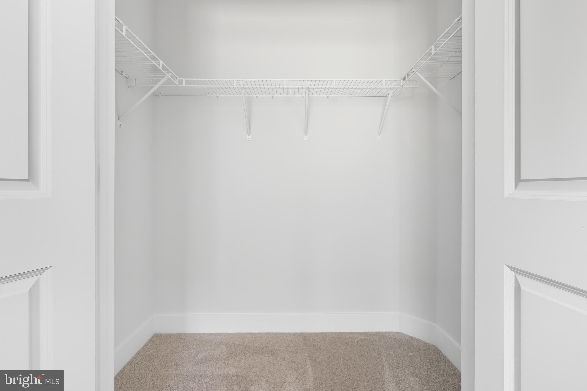 WASHINGTON GROVE - Residential