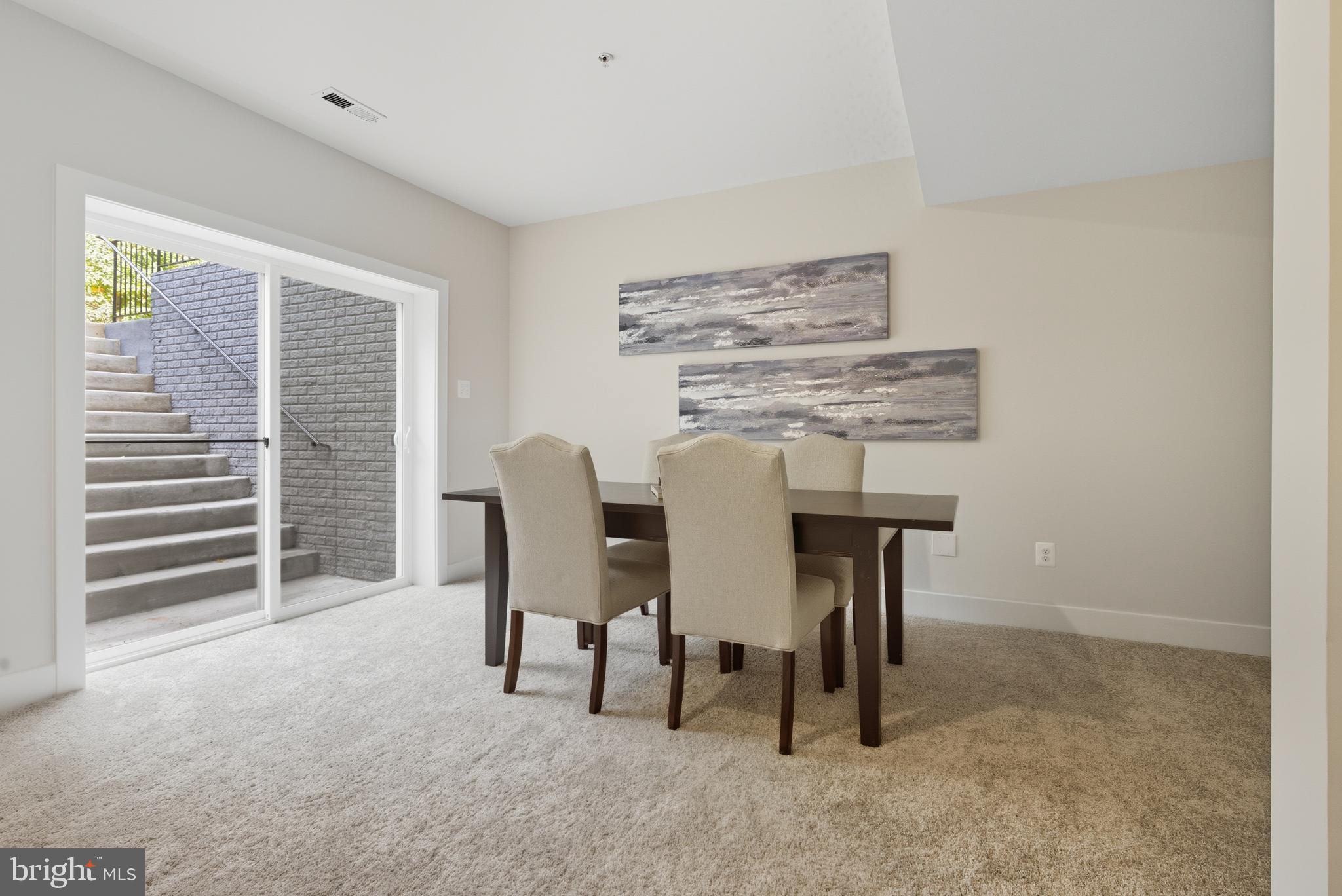 WASHINGTON GROVE - Residential