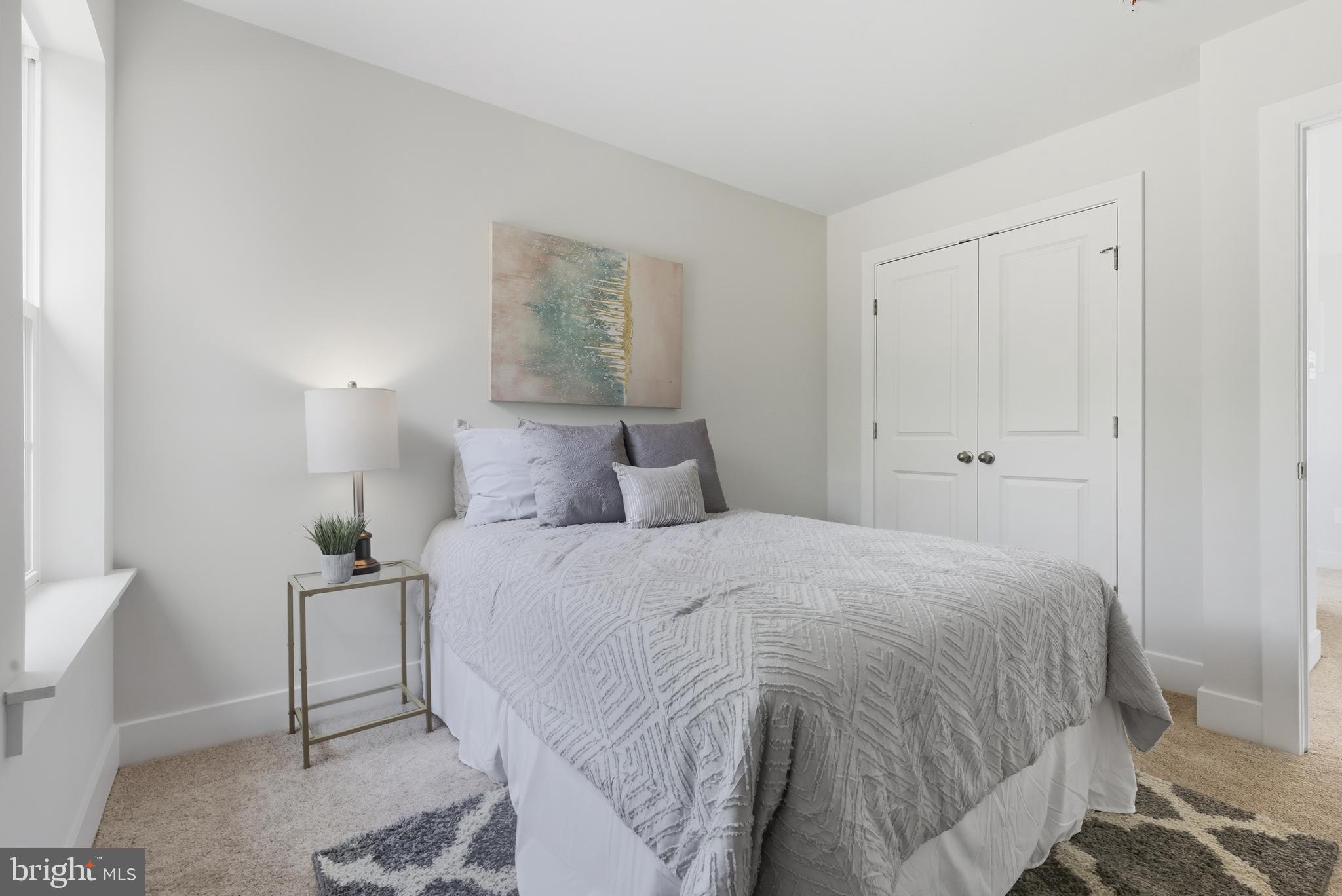 WASHINGTON GROVE - Residential