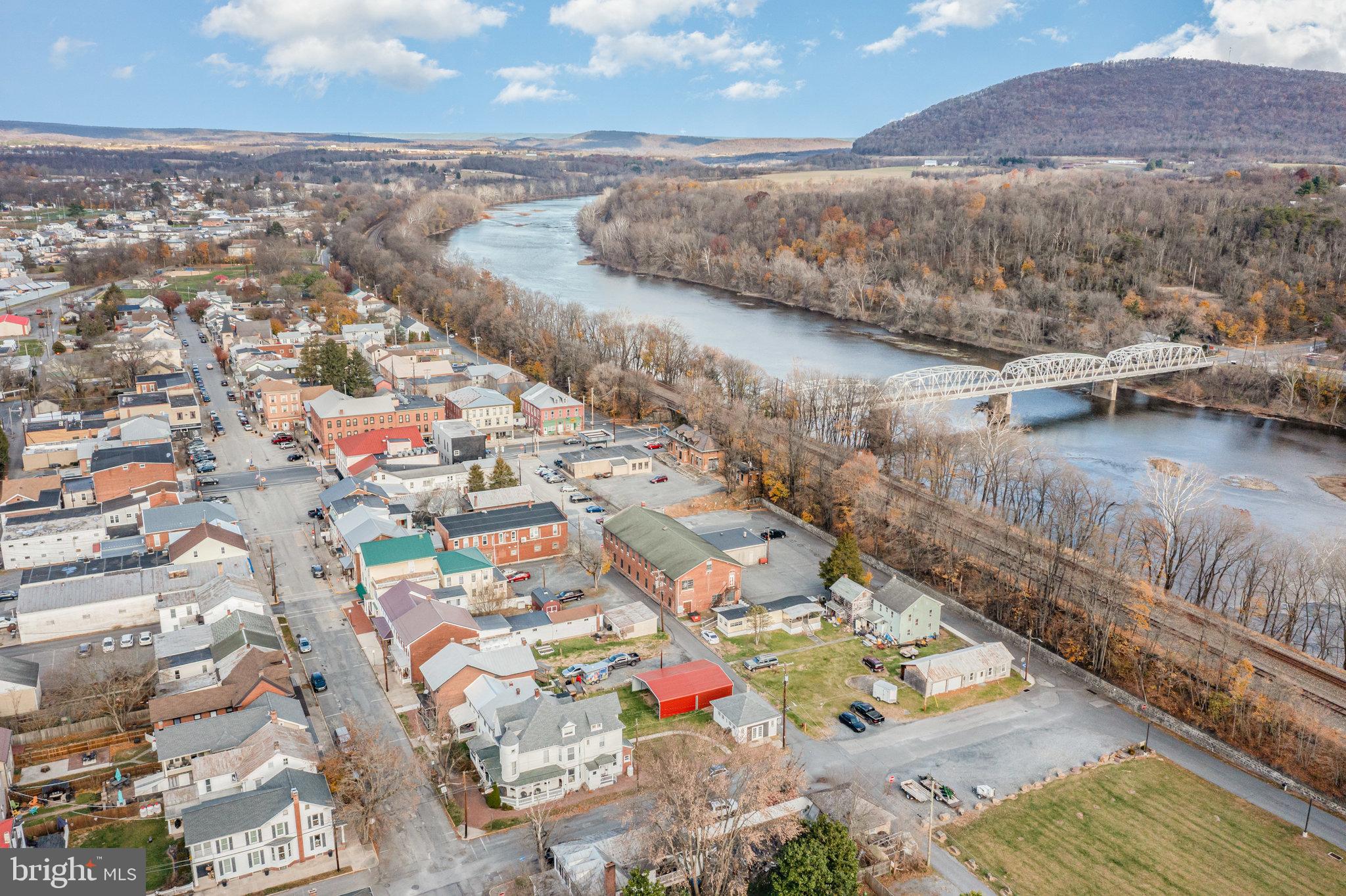 NEWPORT - Residential