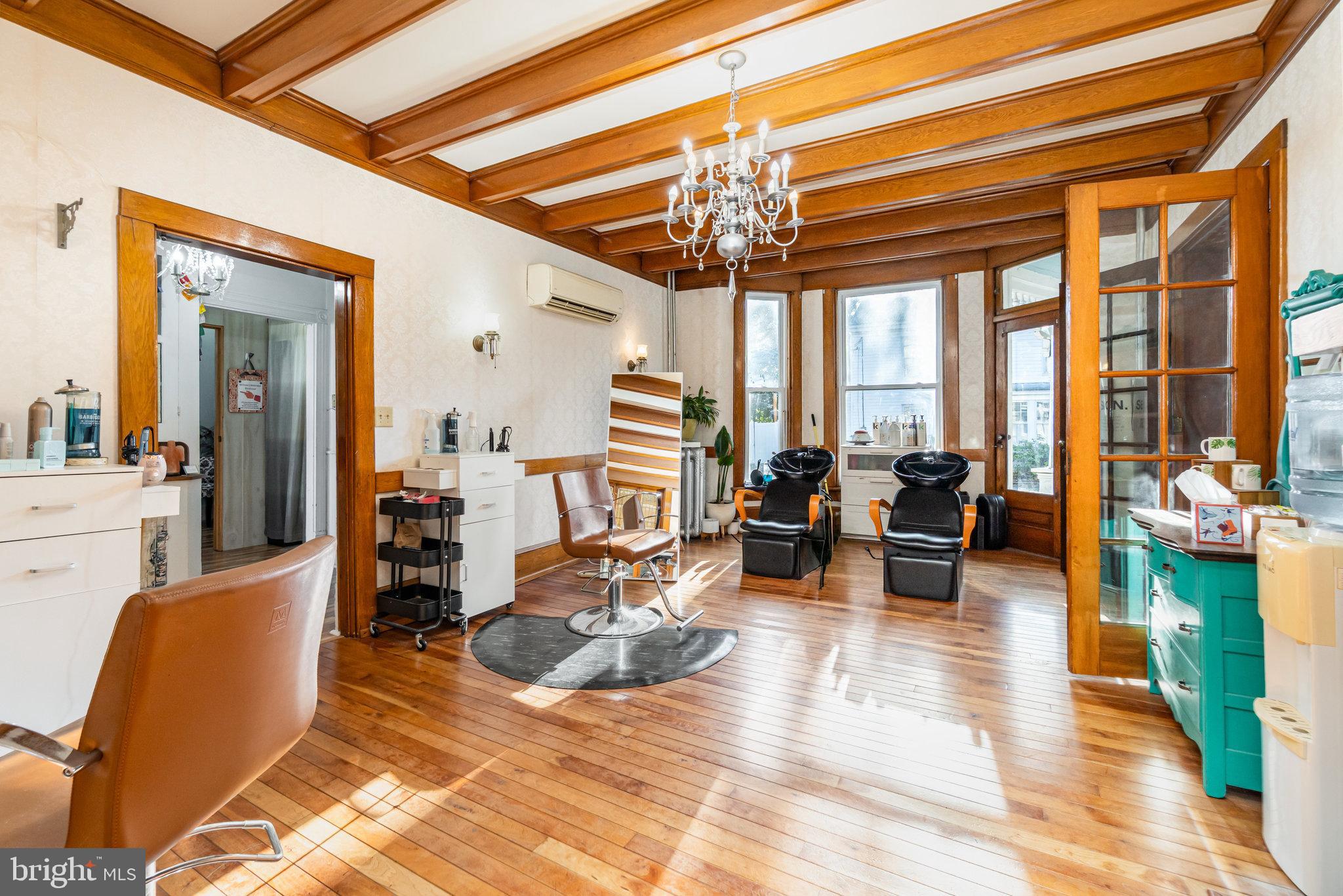 NEWPORT - Residential