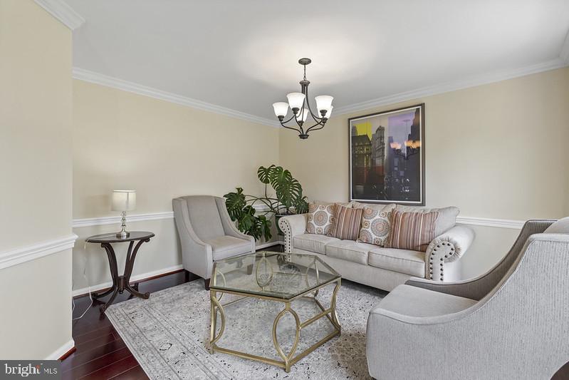 SEDGEWICK HEIGHTS - Residential