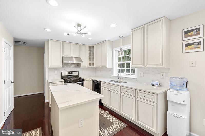 3660 SERENDIPITY ROAD