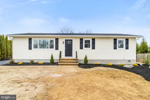 MLS: NJME2055844