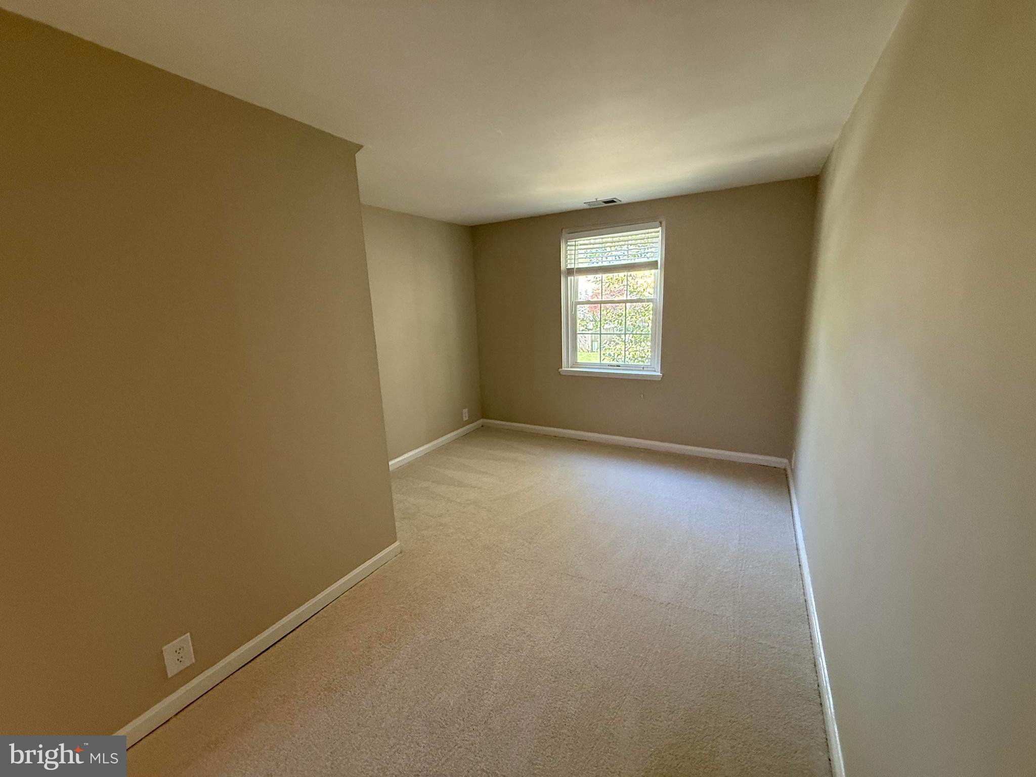 FAIRLINGTON GLEN - Residential