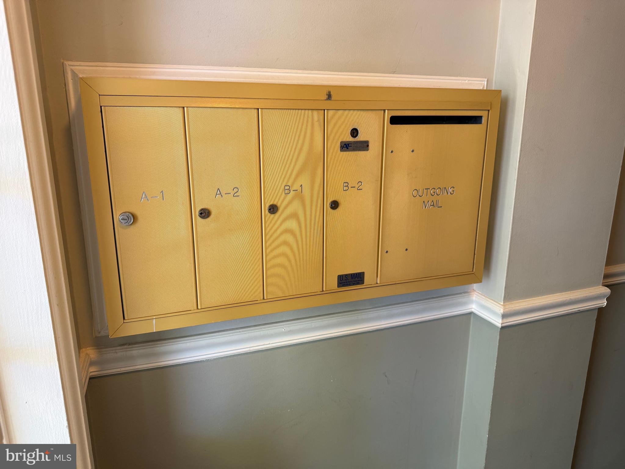 FAIRLINGTON GLEN - Residential