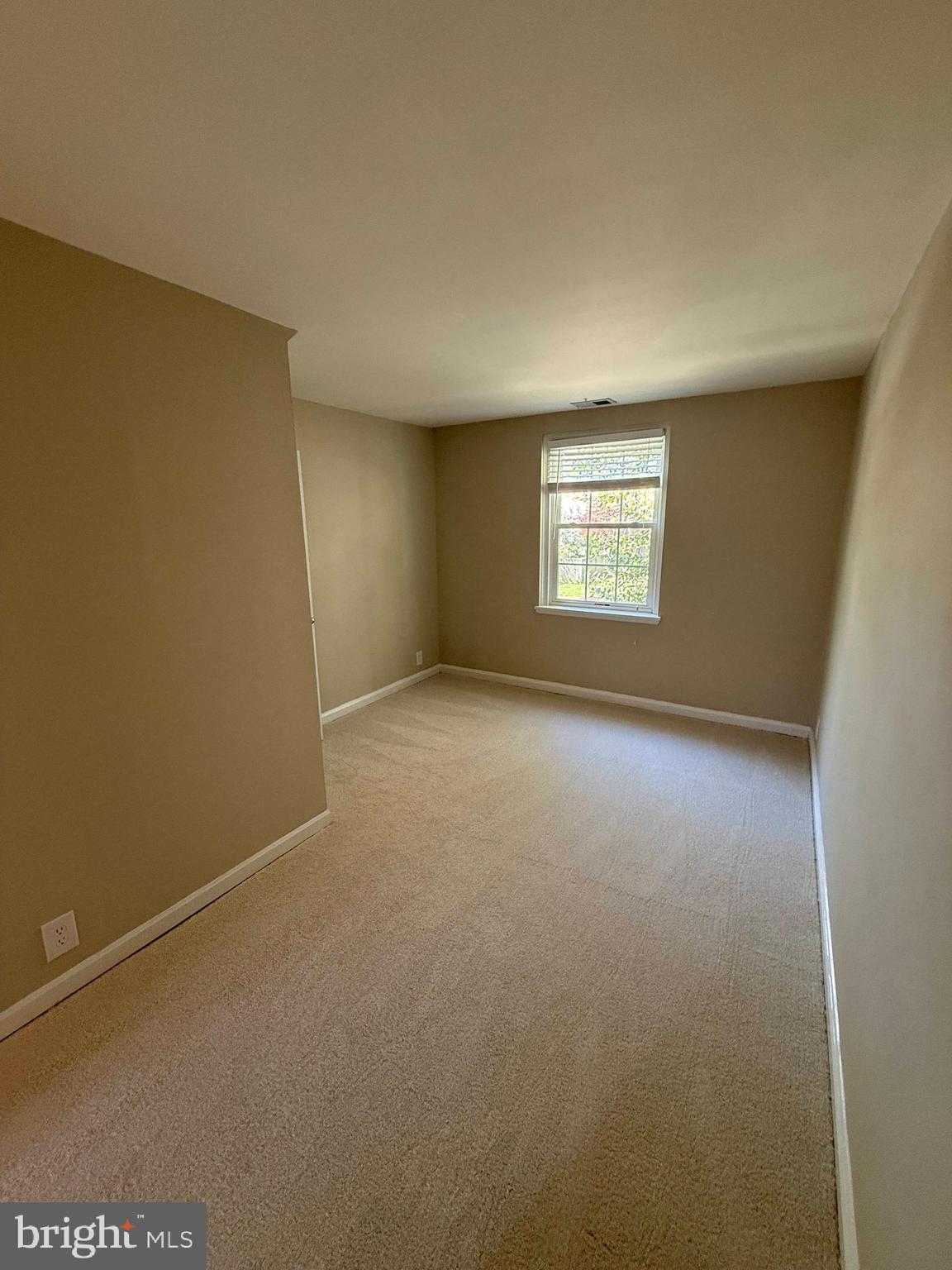 FAIRLINGTON GLEN - Residential