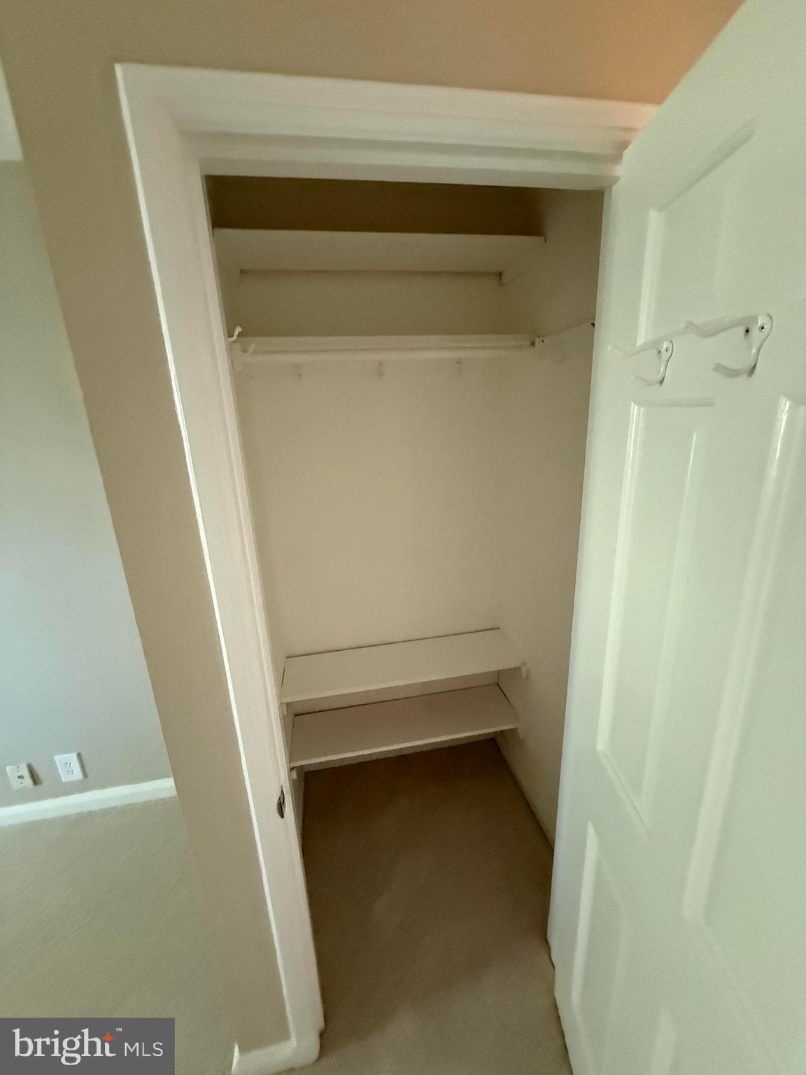 FAIRLINGTON GLEN - Residential