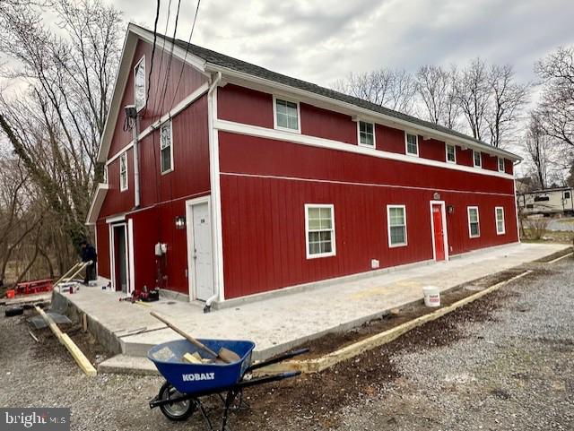 TOWN OF ROUND HILL - Residential Lease