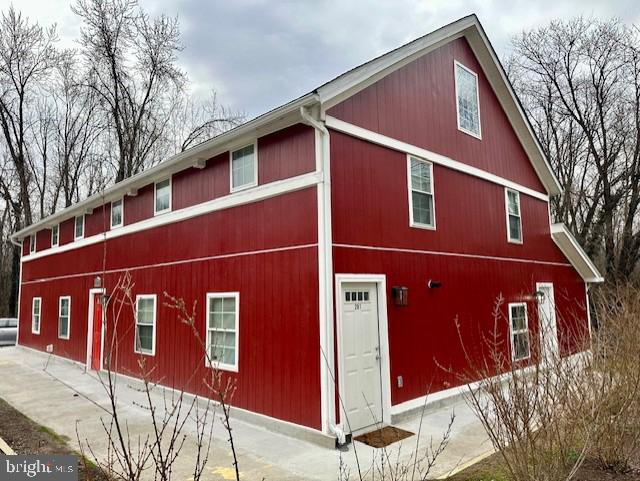 TOWN OF ROUND HILL - Residential Lease