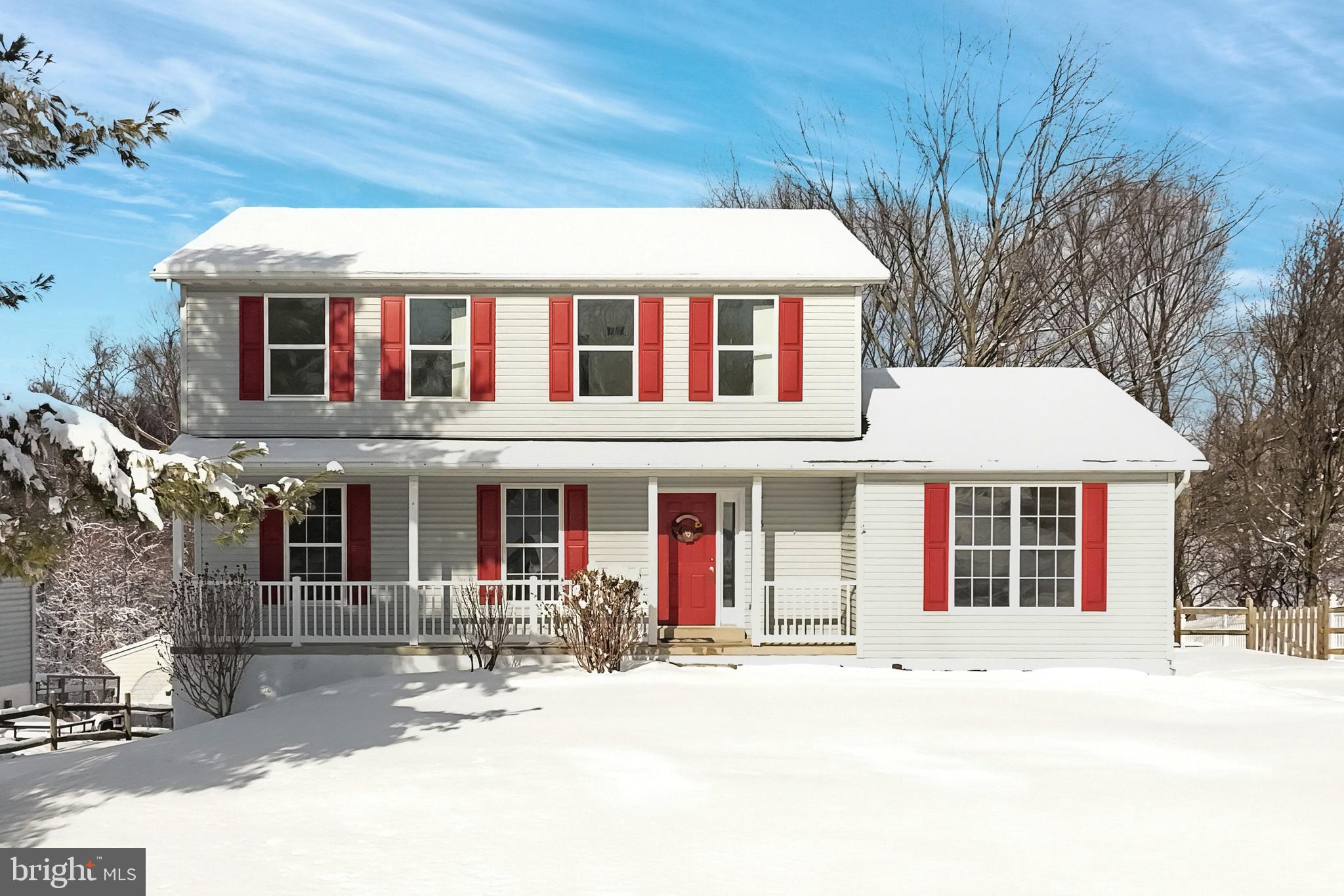 HALL ESTATES - Residential