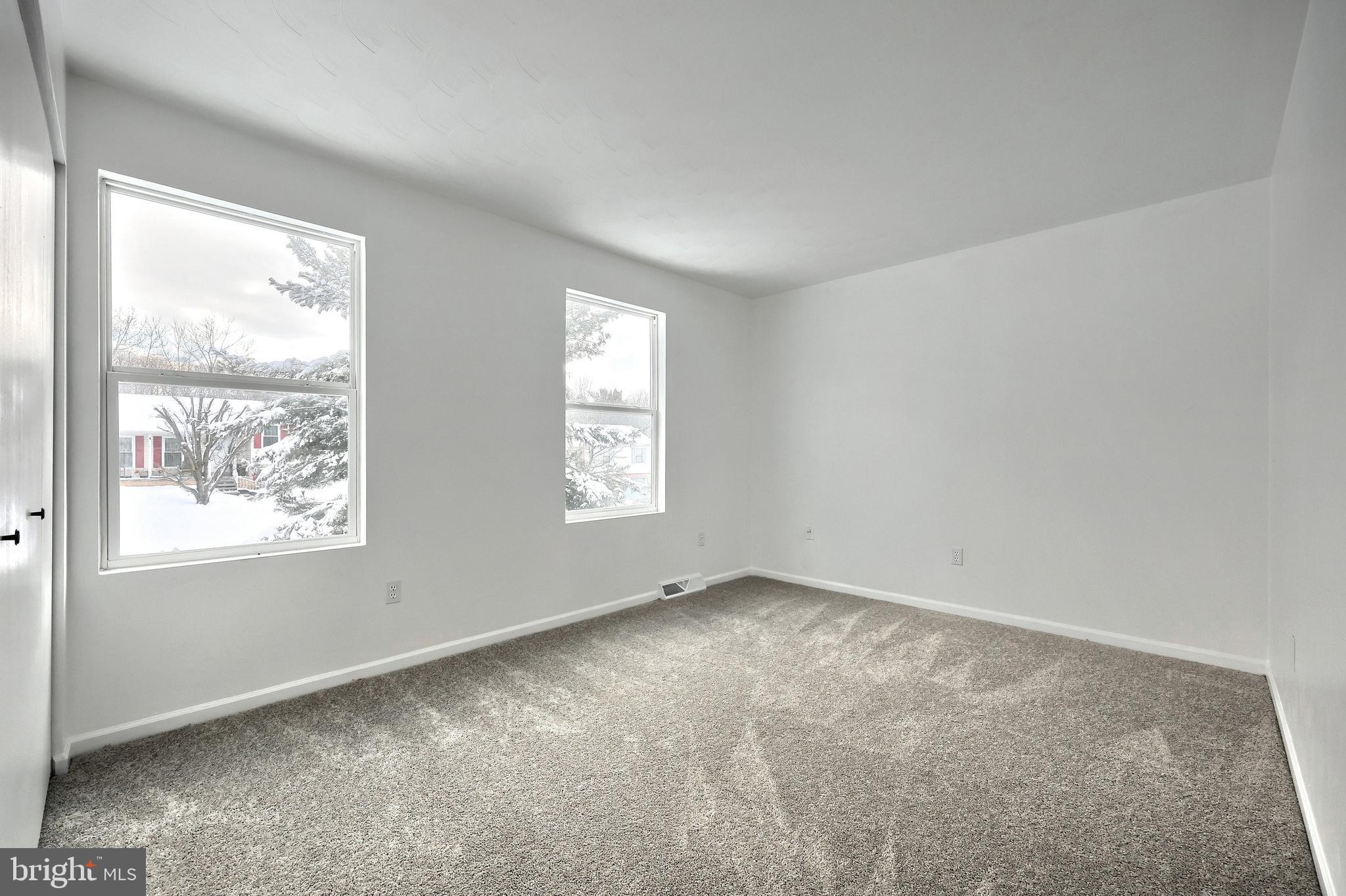 HALL ESTATES - Residential