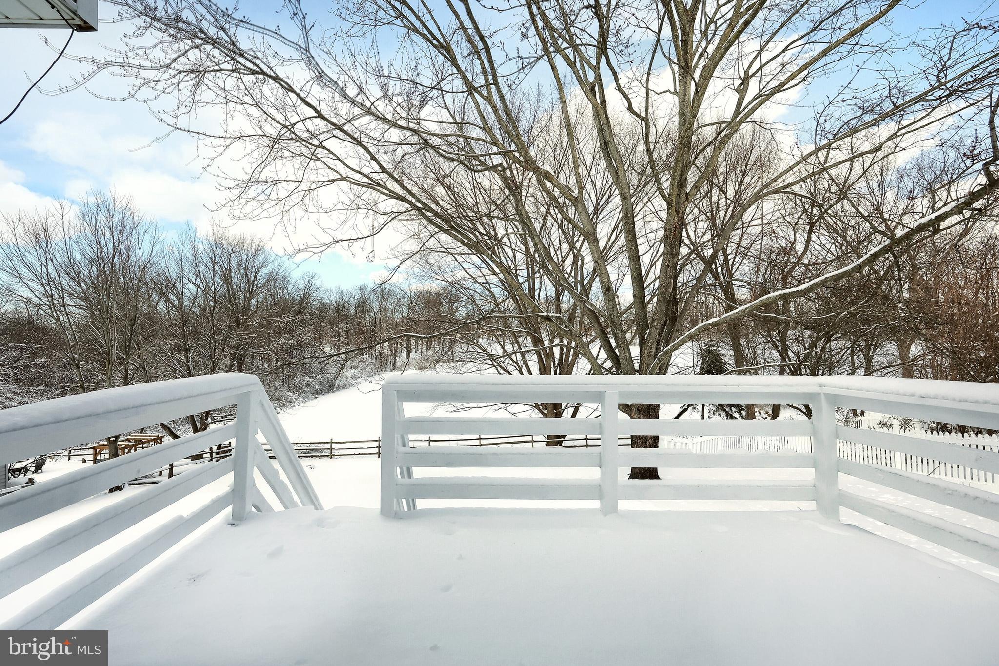 HALL ESTATES - Residential