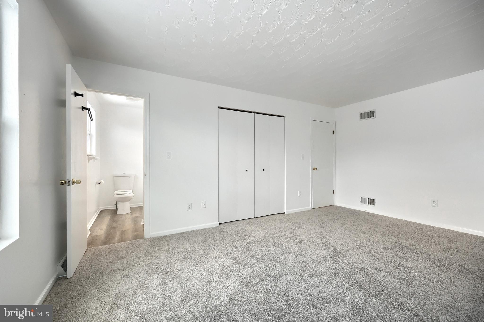 HALL ESTATES - Residential