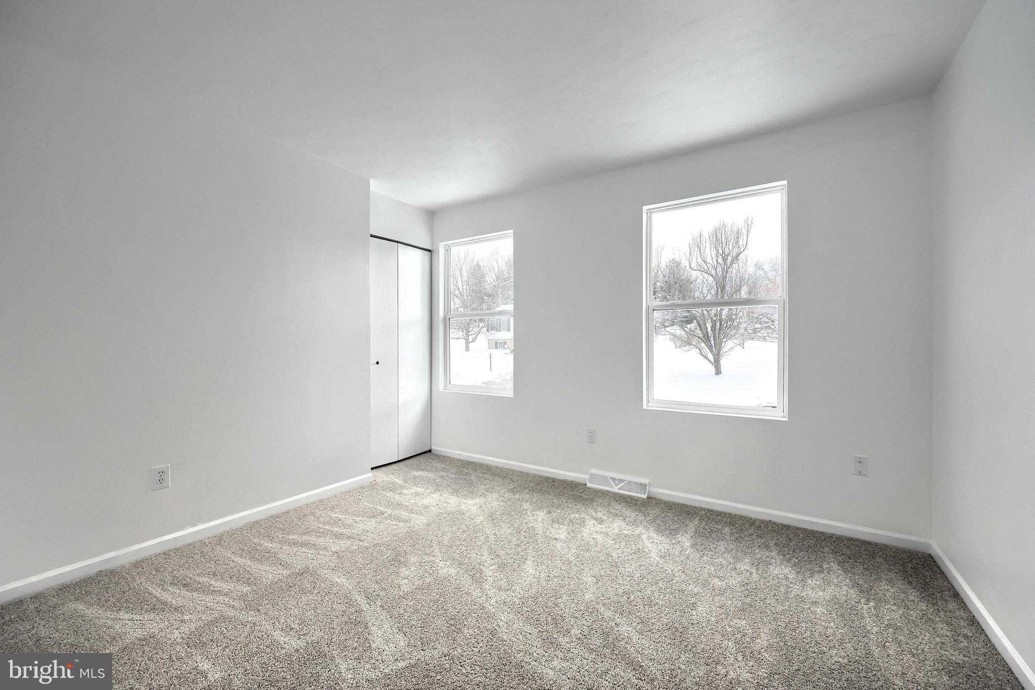 HALL ESTATES - Residential