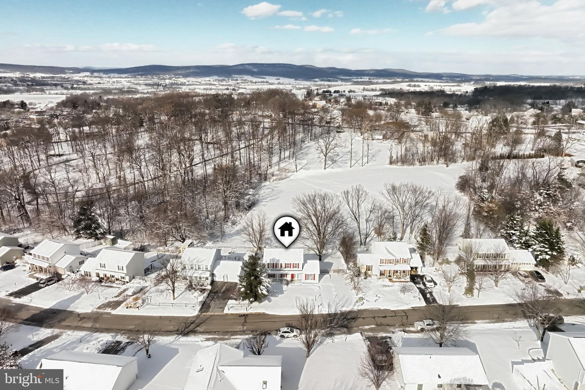 HALL ESTATES - Residential