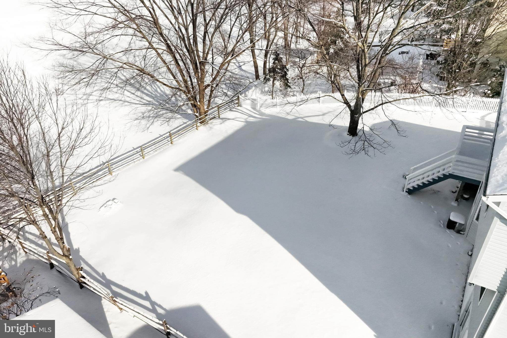 HALL ESTATES - Residential