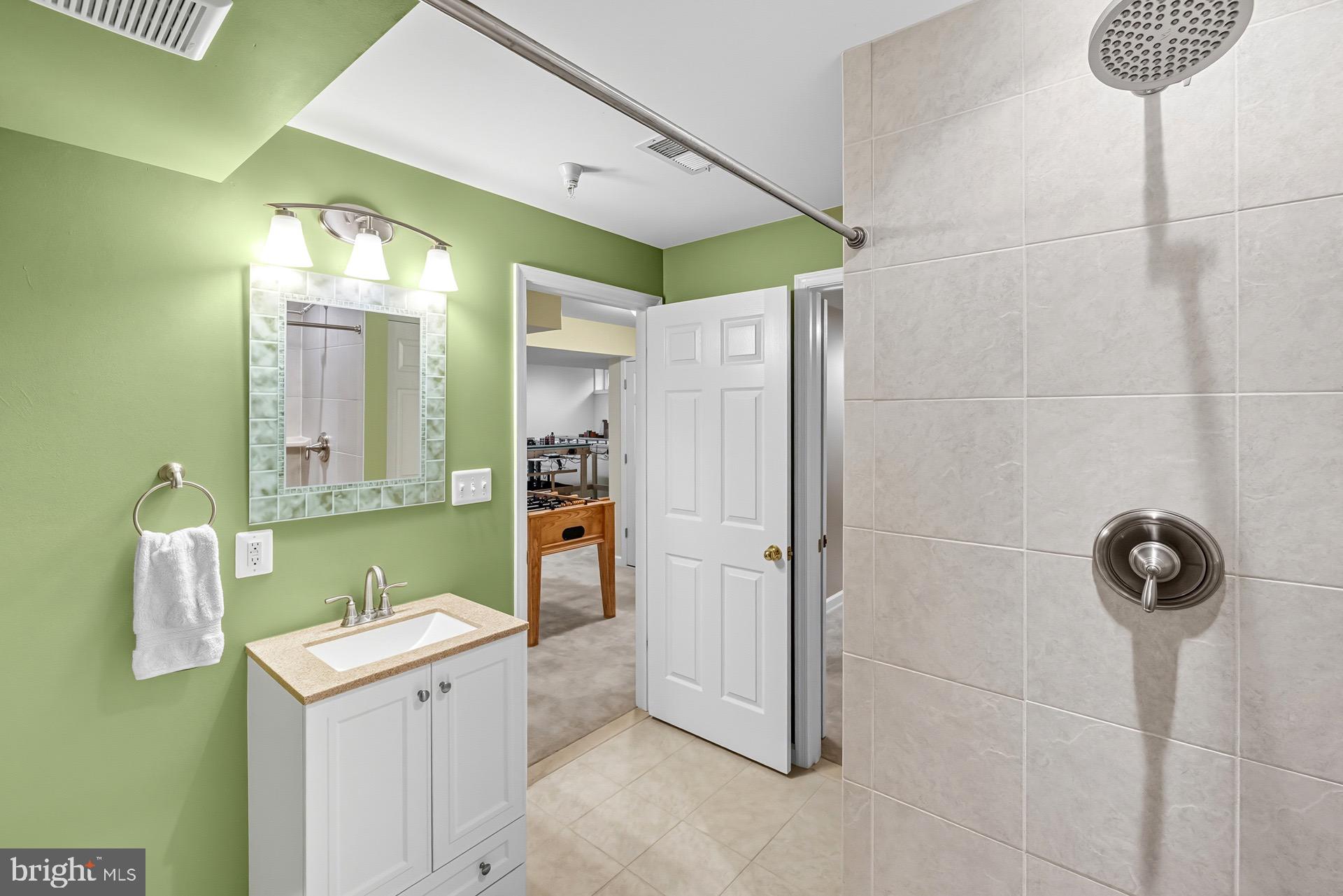 SADDLEBROOK WEST - Residential