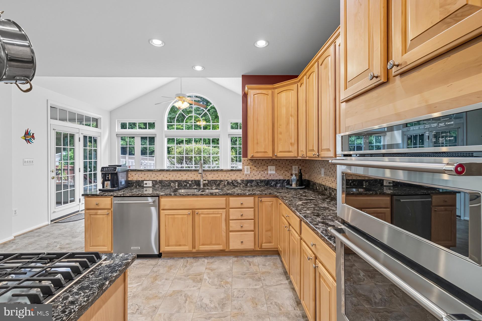 SADDLEBROOK WEST - Residential