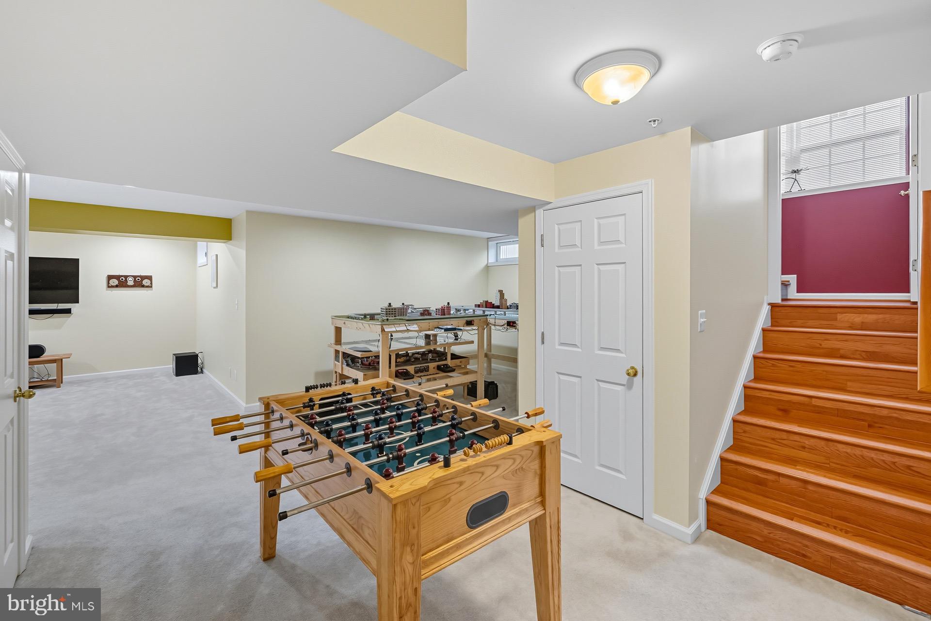 SADDLEBROOK WEST - Residential