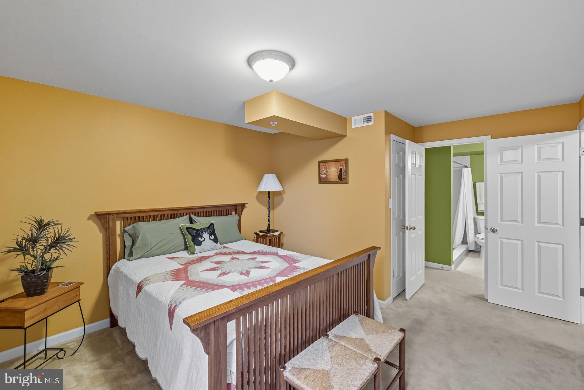 SADDLEBROOK WEST - Residential