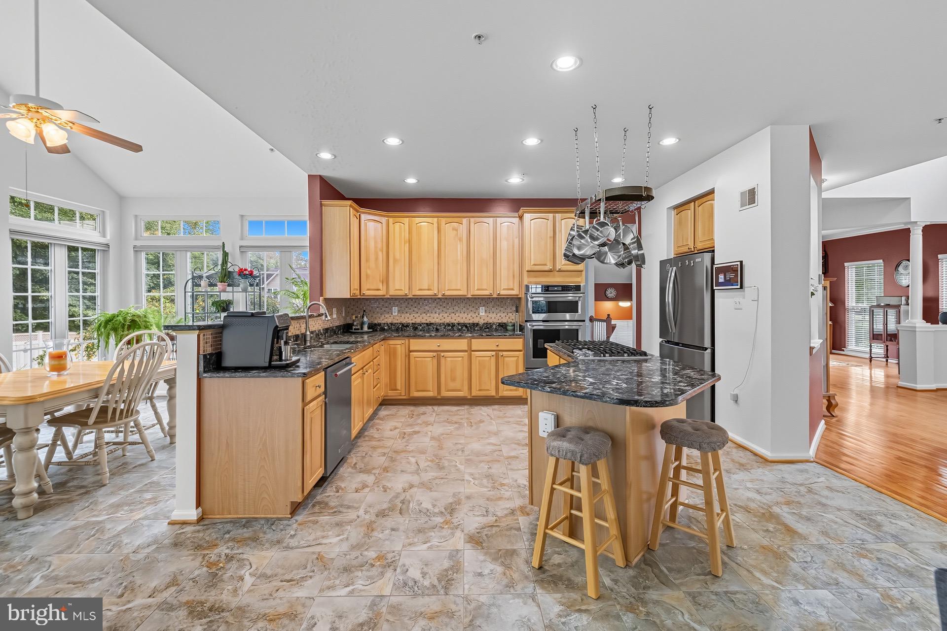 SADDLEBROOK WEST - Residential