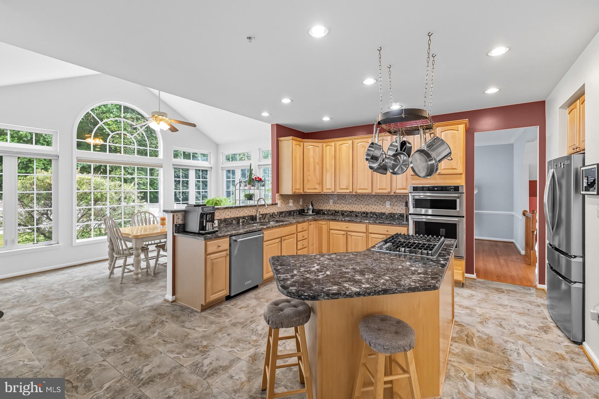 SADDLEBROOK WEST - Residential