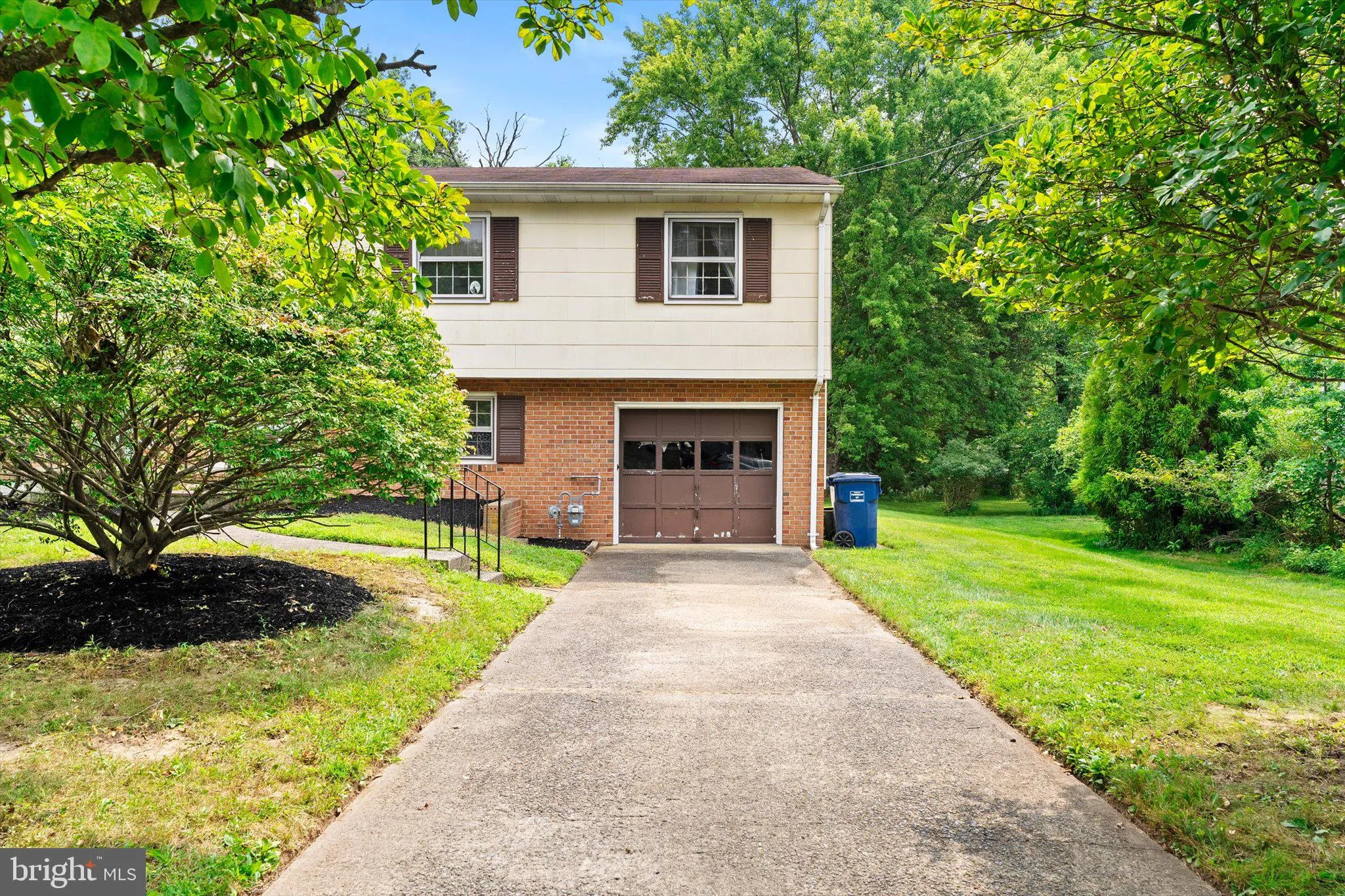 Lawrenceville, New Jersey 08648, United States, 4 Bedrooms Bedrooms, ,3 BathroomsBathrooms,Residential,Active,184502