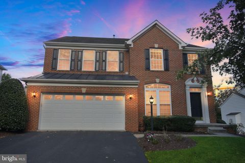 6837 RATHBONE PLACE GAINESVILLE VA 20155