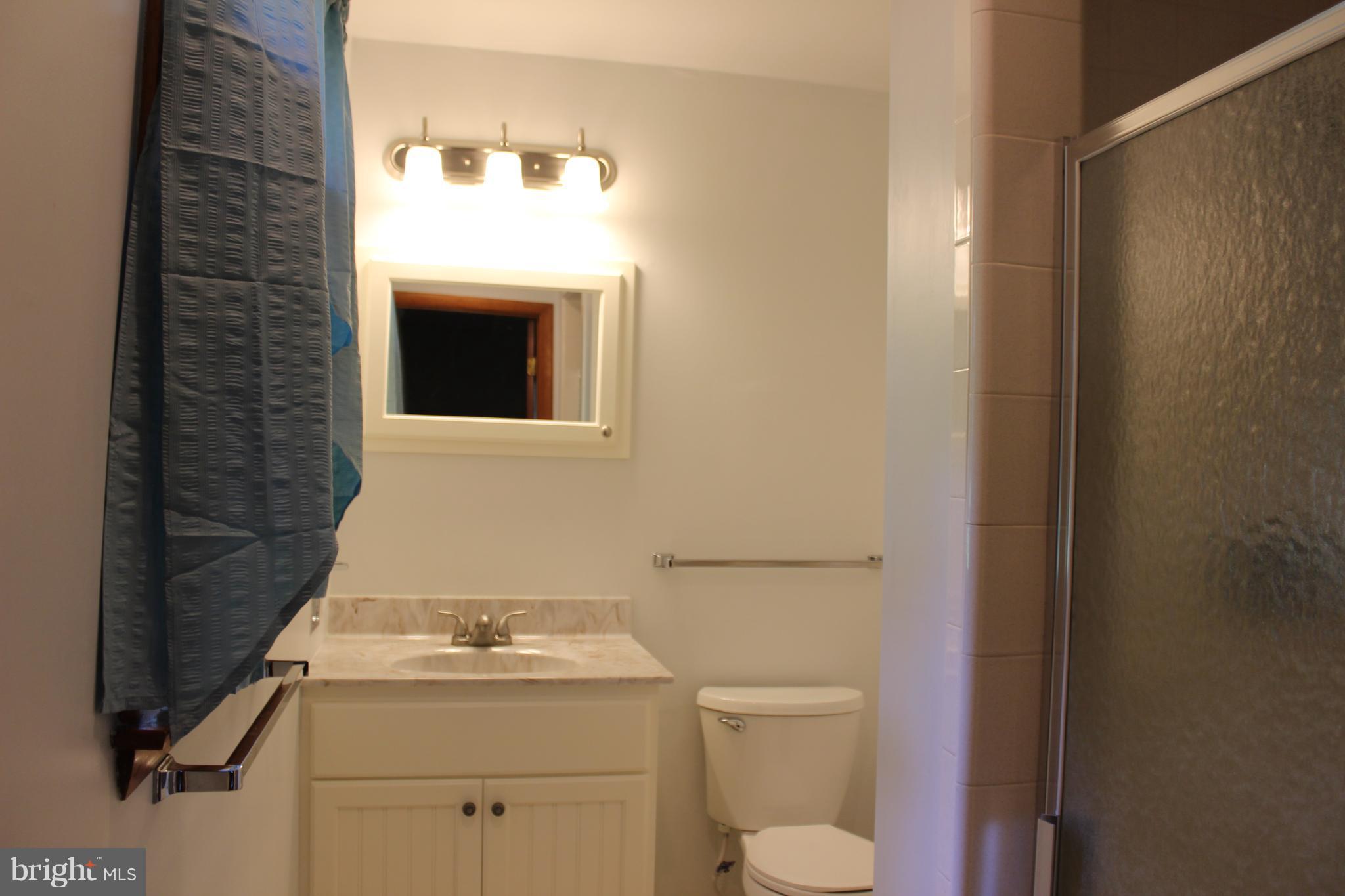 SARAH SKIPPER LANDS - Residential Lease