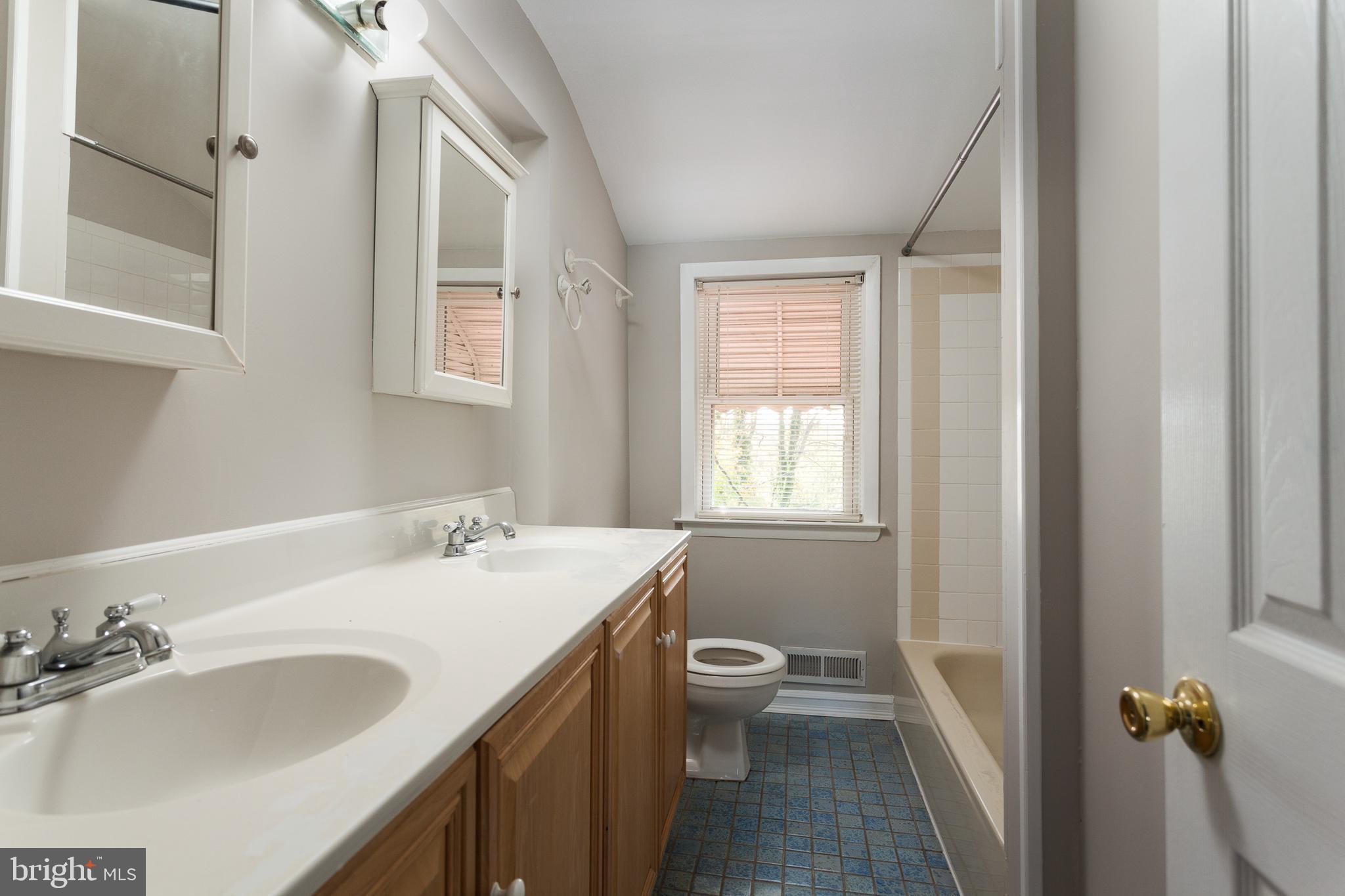 MAIDEN CHOICE VILLAGE - Residential