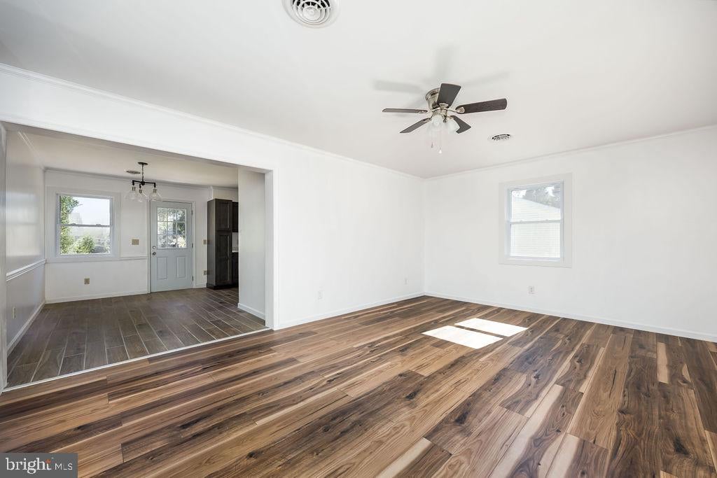 813 PRICE ROAD