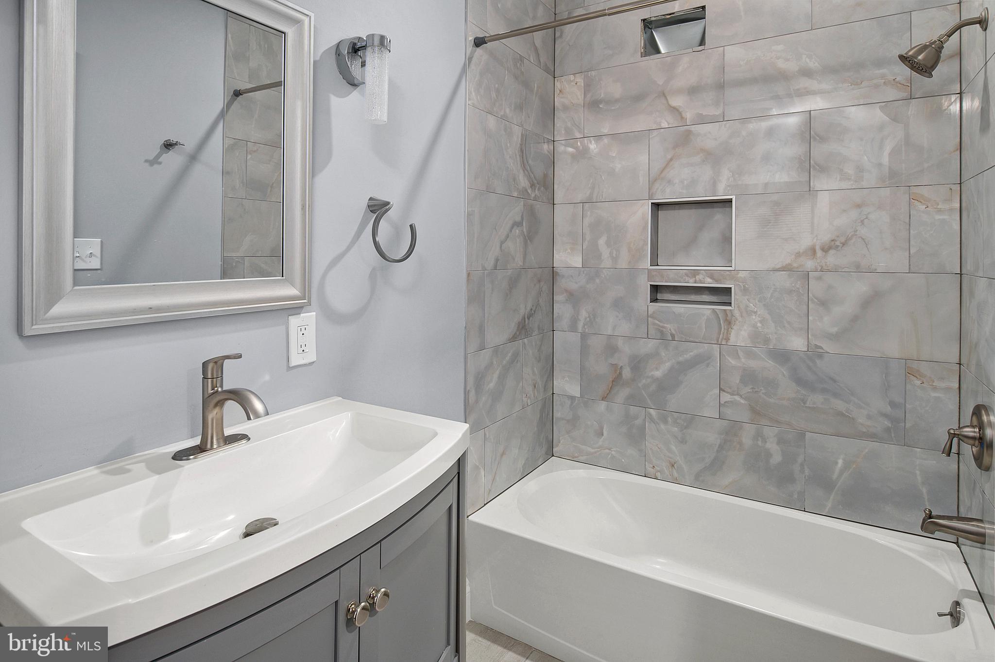 UPPER FELLS POINT - Residential