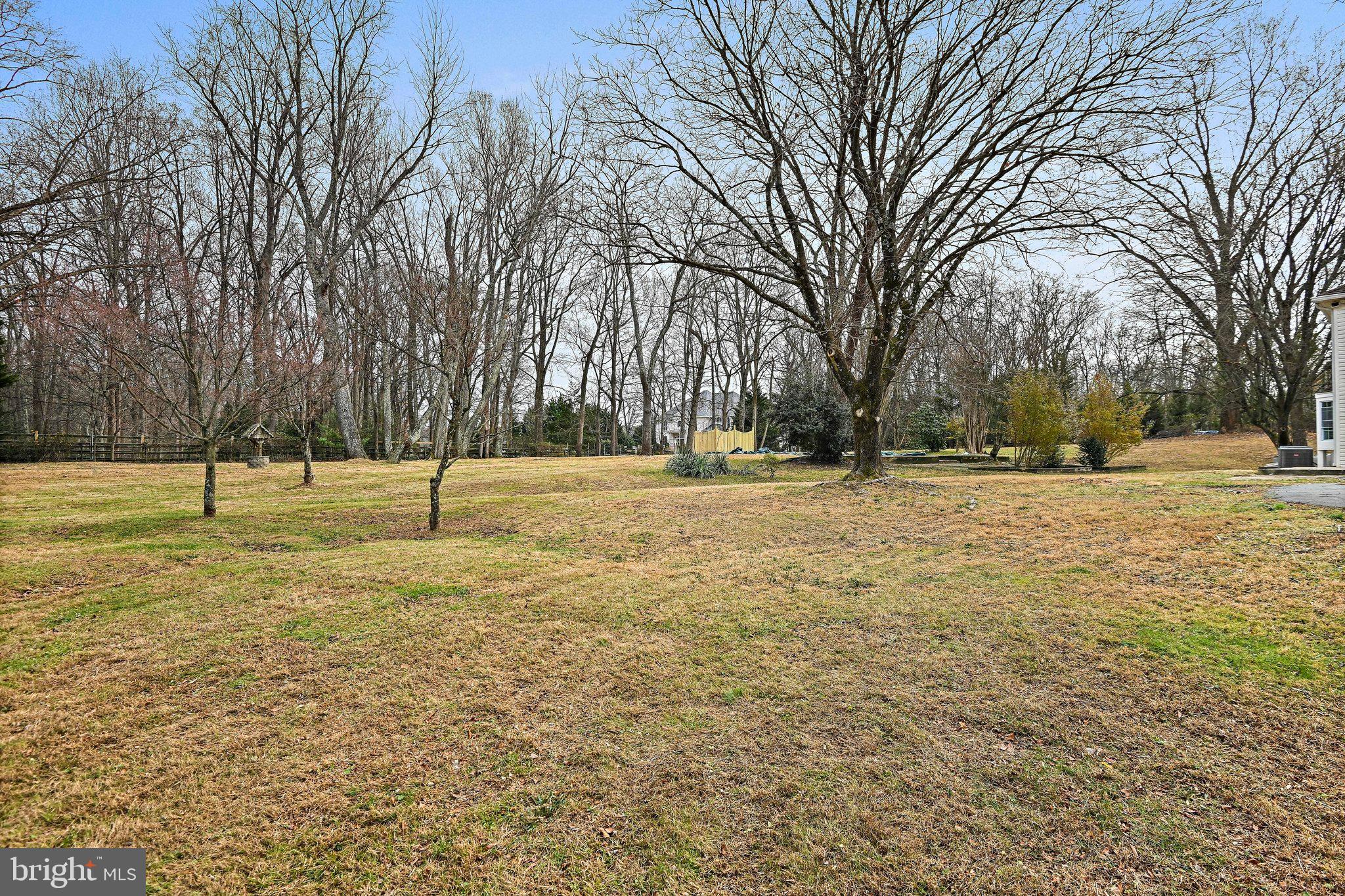 GOLDLEAF TERRACE - Residential