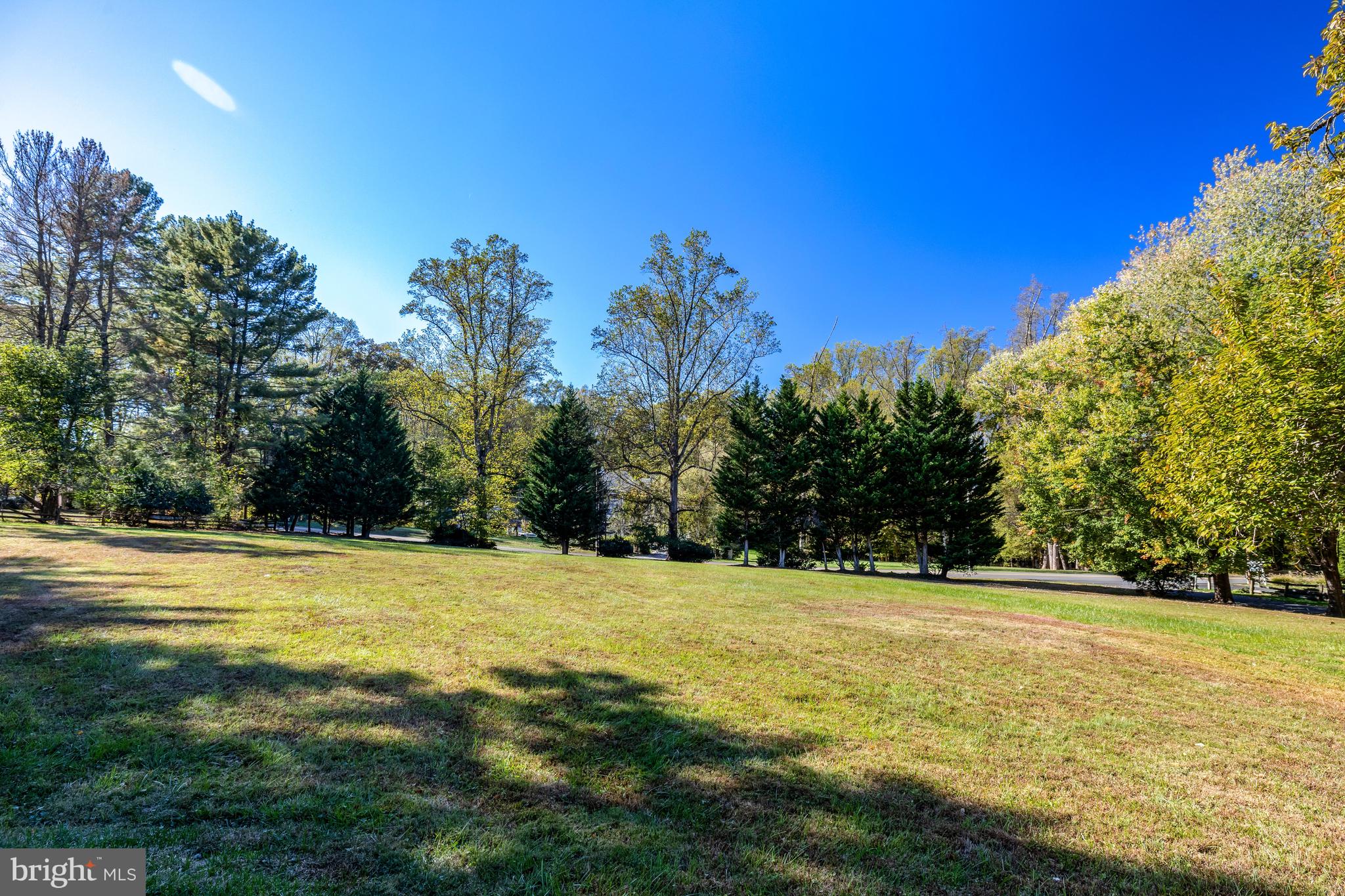 GOLDLEAF TERRACE - Residential