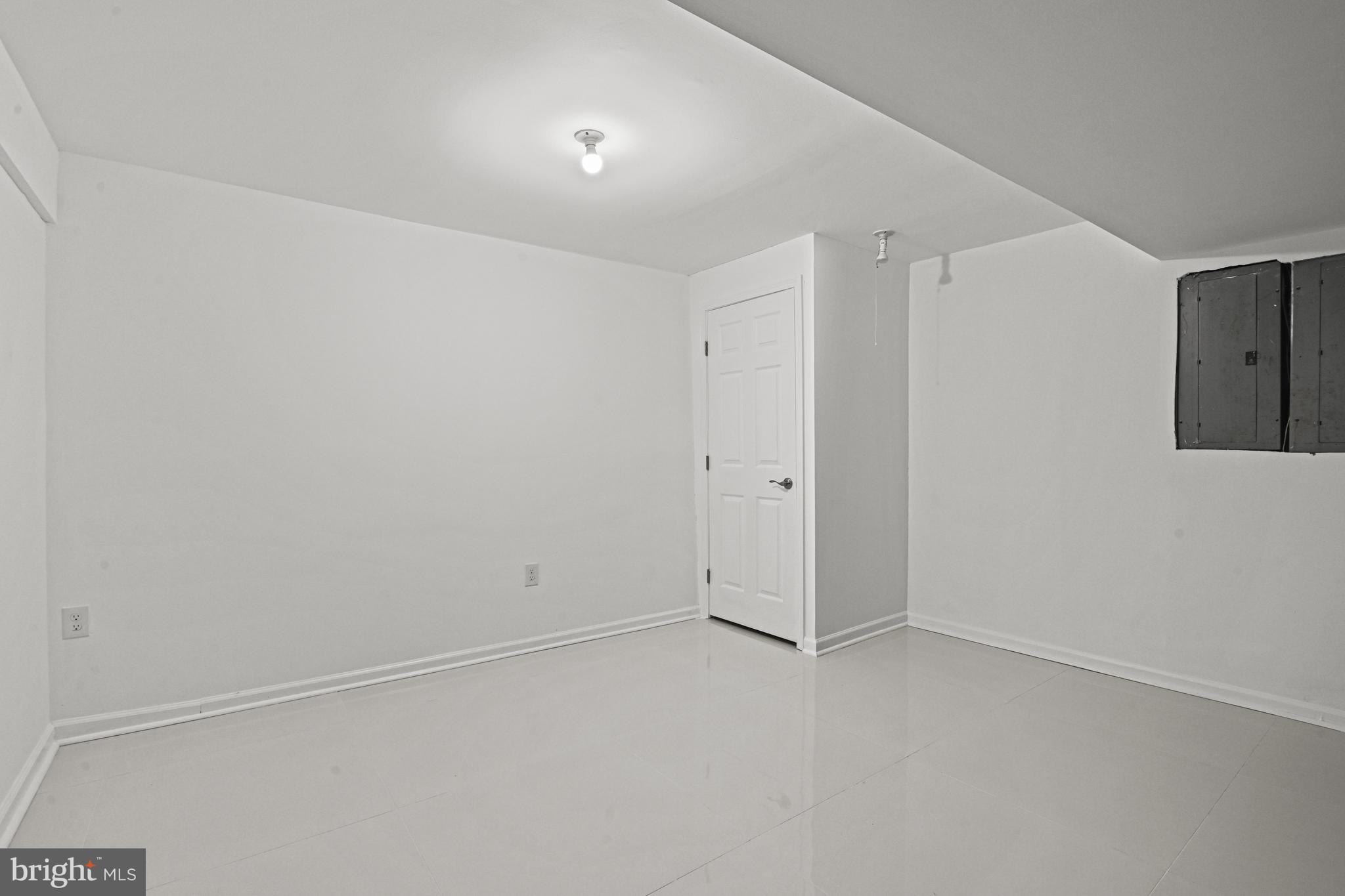 GOLDLEAF TERRACE - Residential