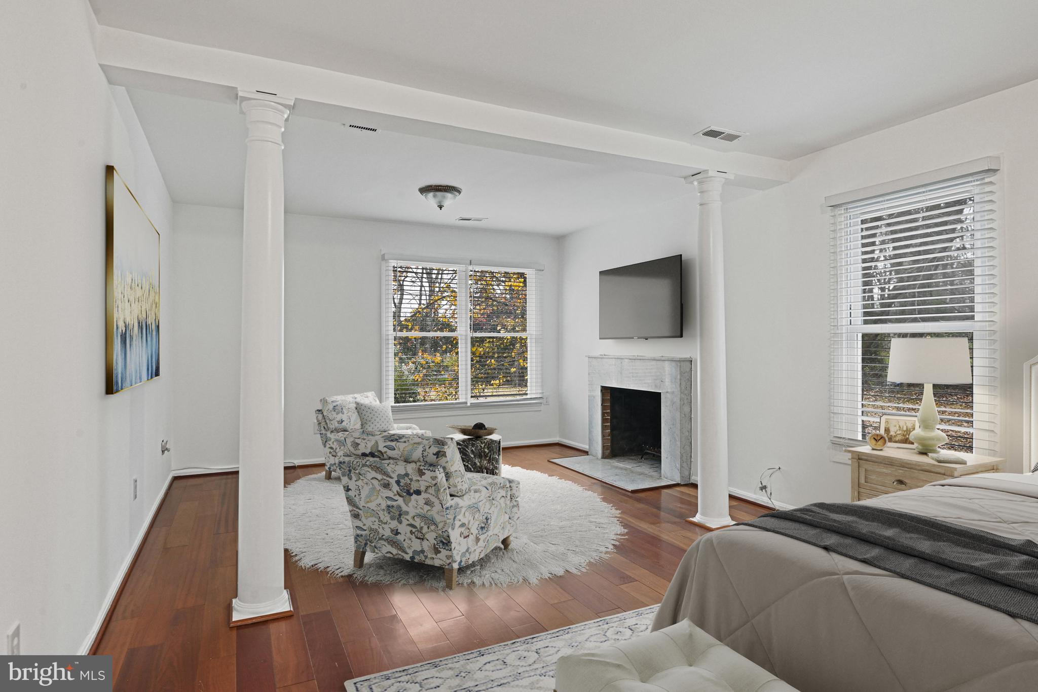 GOLDLEAF TERRACE - Residential