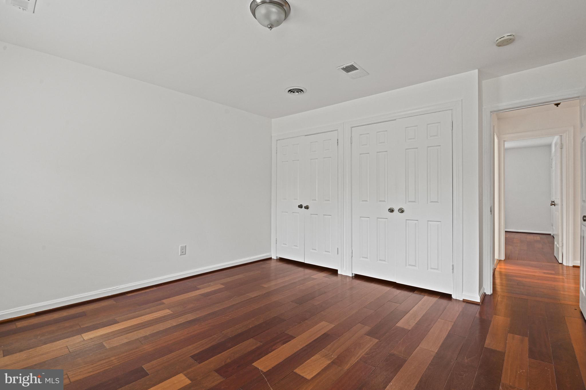 GOLDLEAF TERRACE - Residential