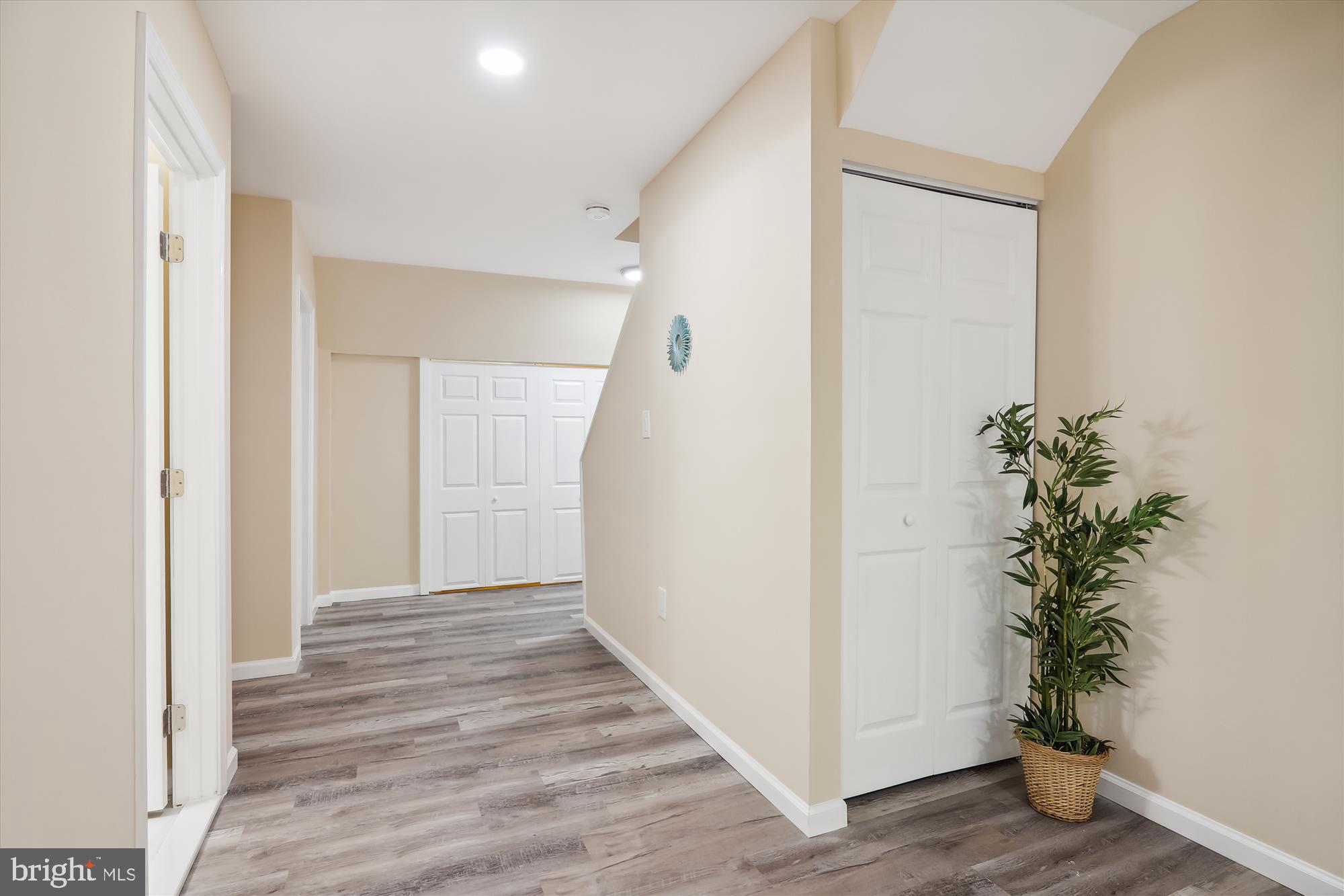 TIMBERLAWN - Residential