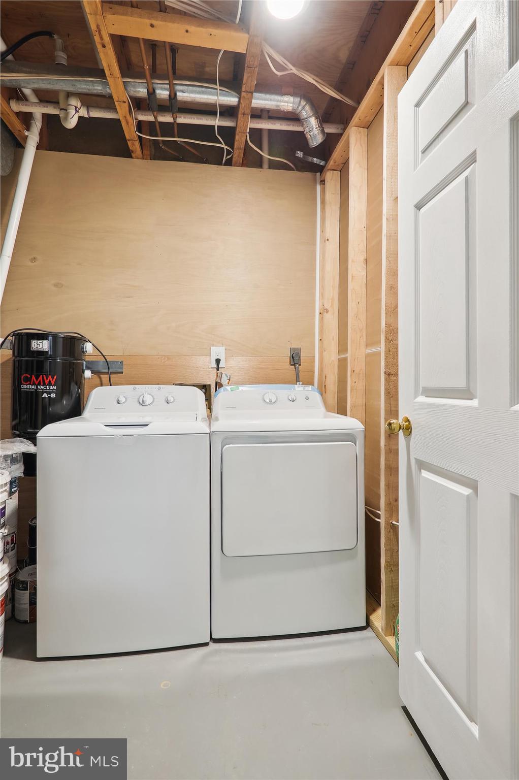 TIMBERLAWN - Residential