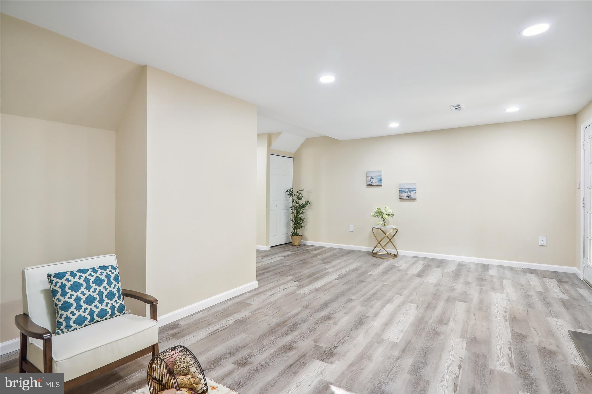 TIMBERLAWN - Residential